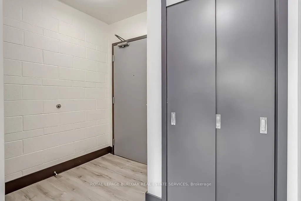 Photo 4 of Unit 201, 121 King Street E, Hamilton, Beasley — HOMEH