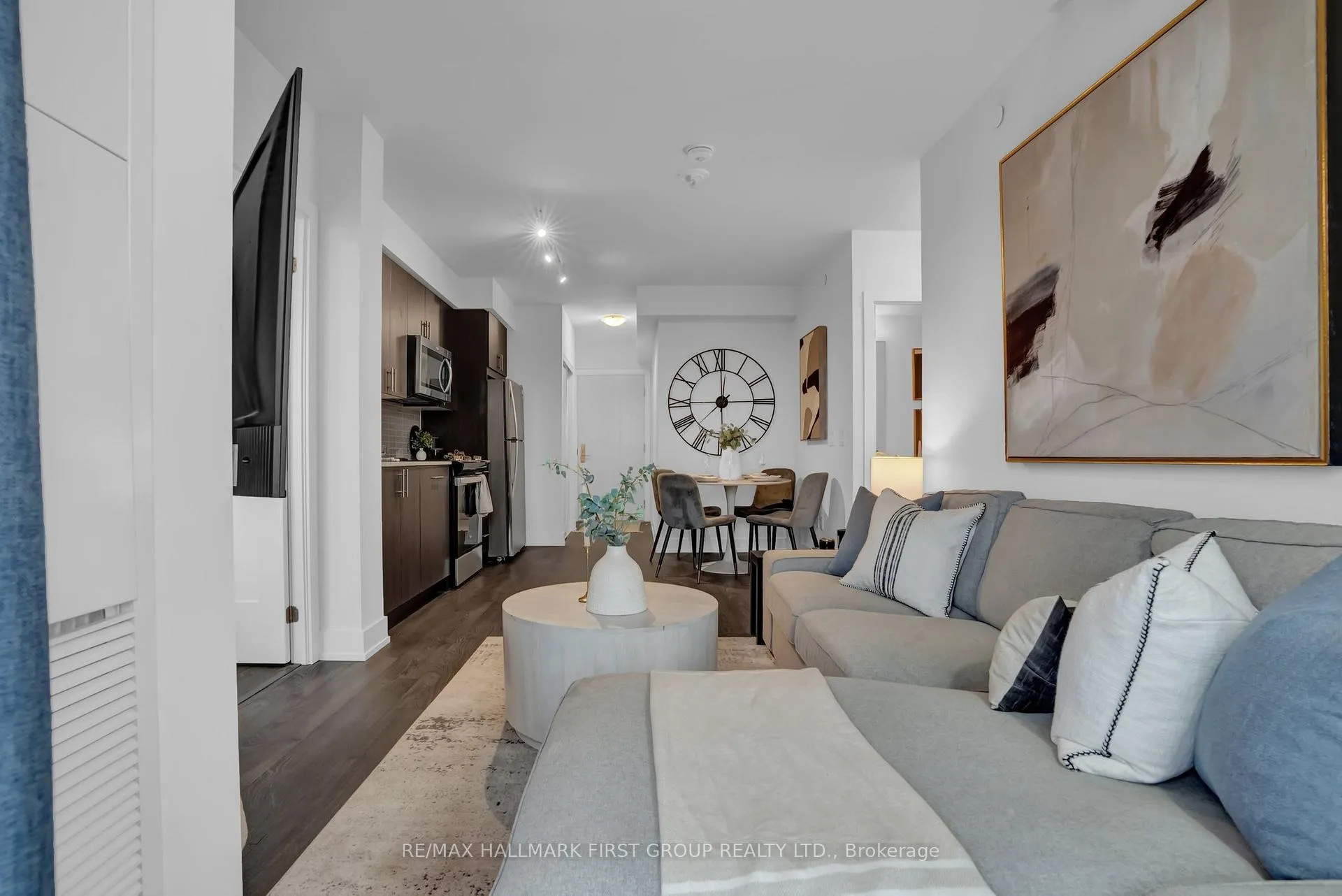 Photo 12 of Unit 1904, 2550 Simcoe Street N, Oshawa, Windfields — HOMEH