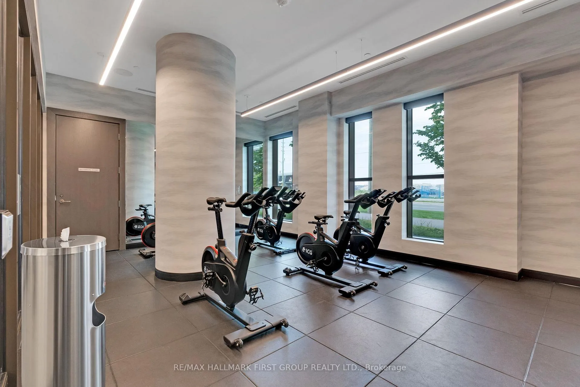 Photo 24 of Unit 1904, 2550 Simcoe Street N, Oshawa, Windfields — HOMEH