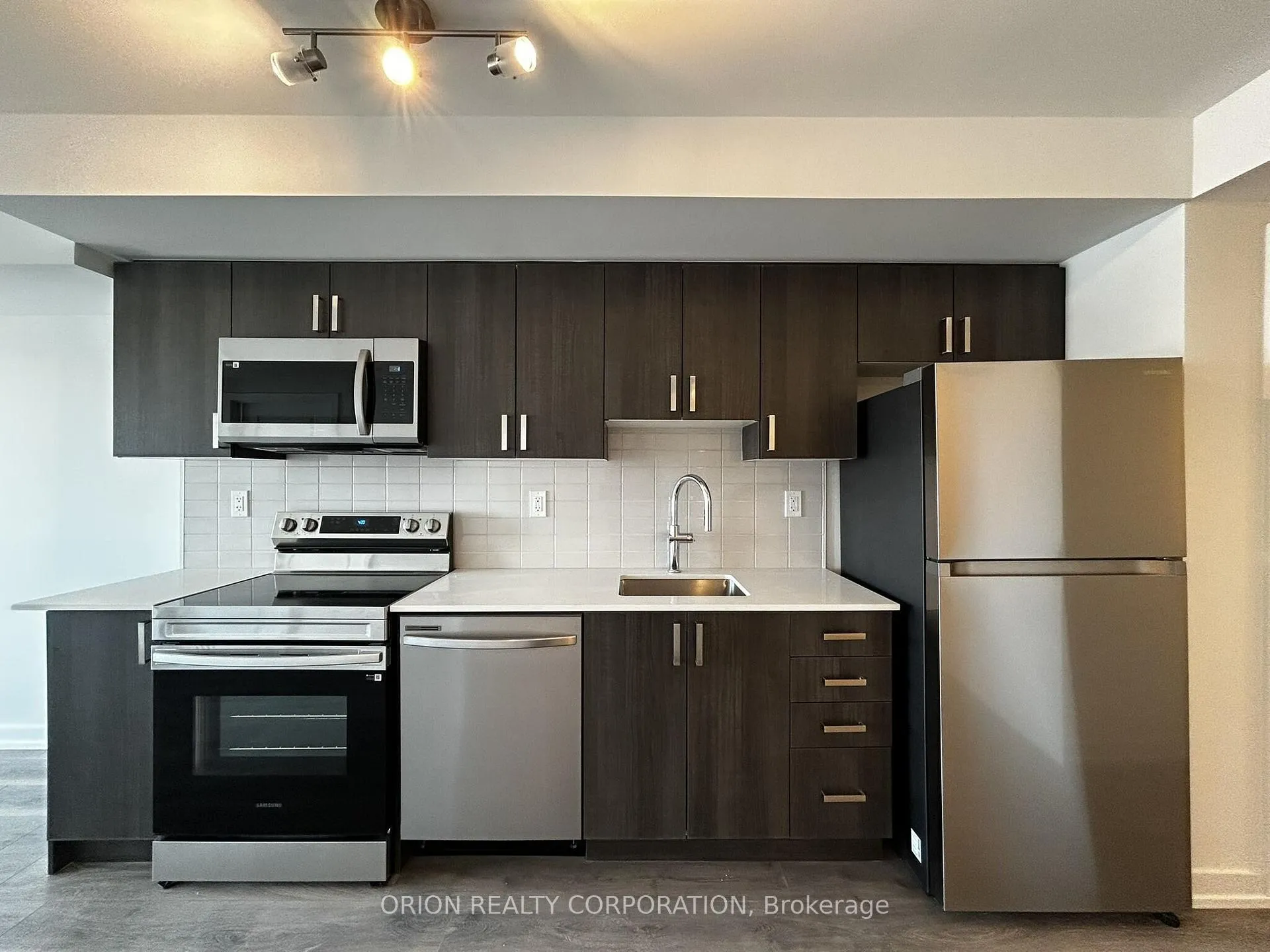 Photo 1 of Unit 1912, 1435 Celebration Drive, Pickering, Bay Ridges — HOMEH