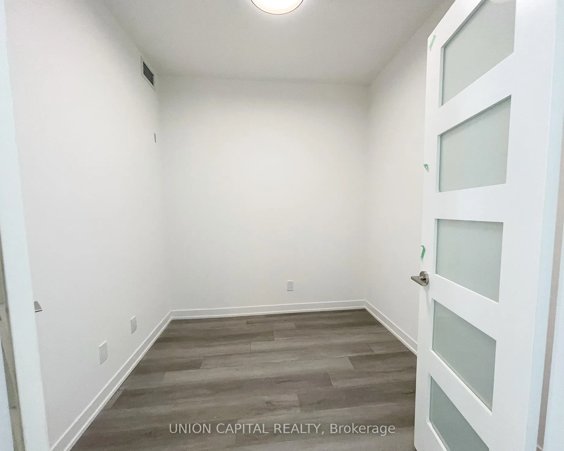 Photo 4 of Unit B809, 292 Verdale Crossing, Markham, Unionville — HOMEH