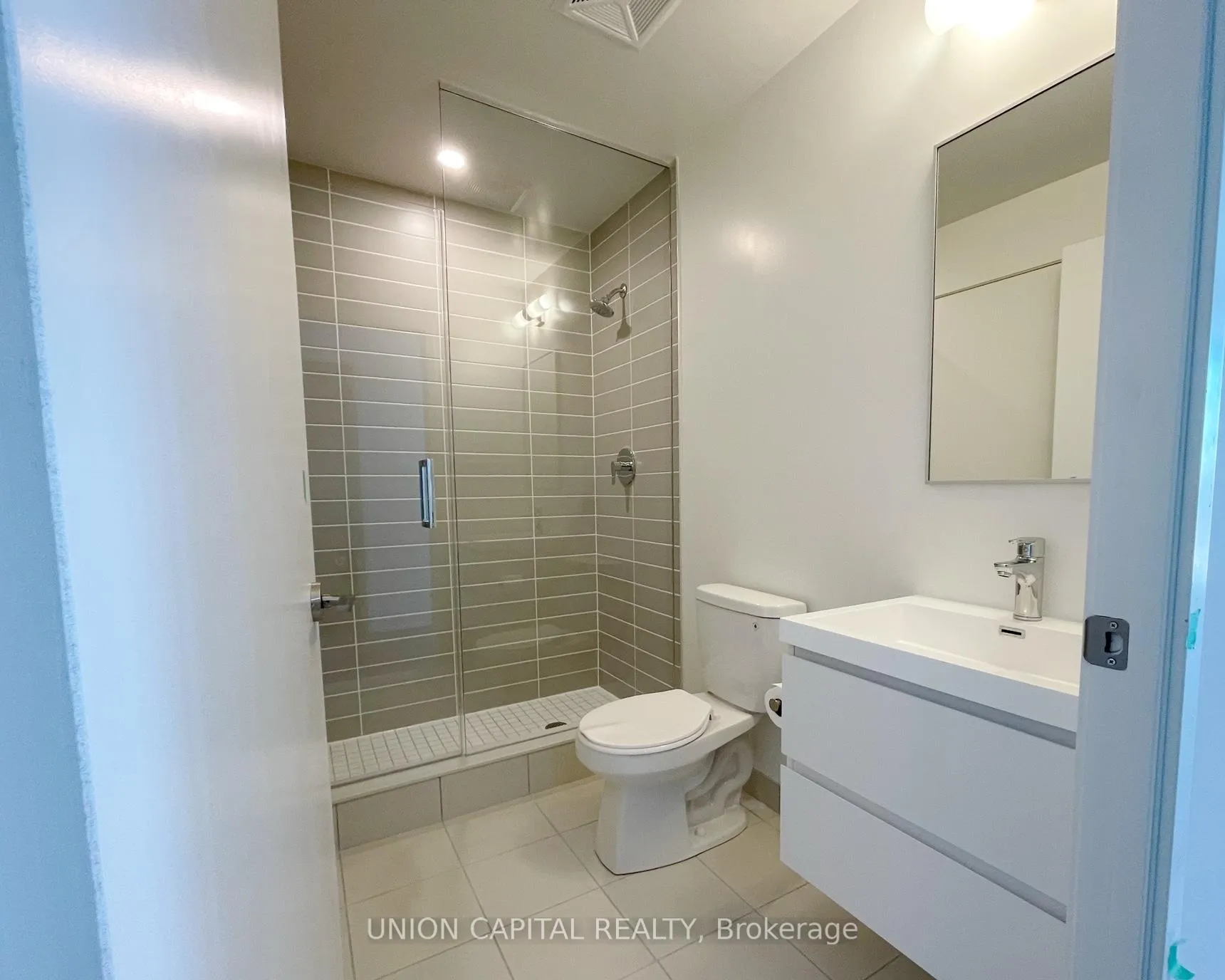 Photo 5 of Unit B809, 292 Verdale Crossing, Markham, Unionville — HOMEH