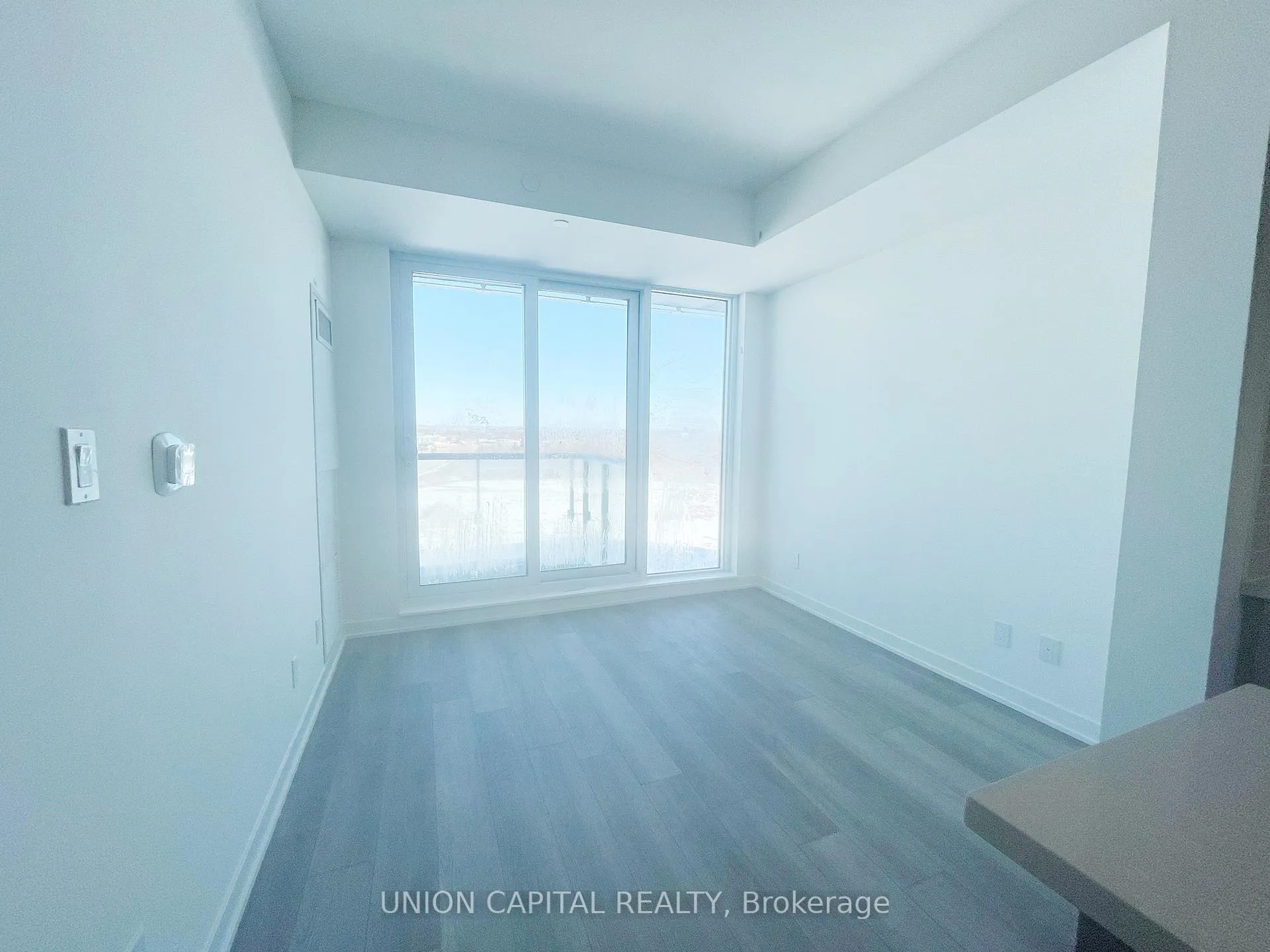 Photo 11 of Unit B809, 292 Verdale Crossing, Markham, Unionville — HOMEH