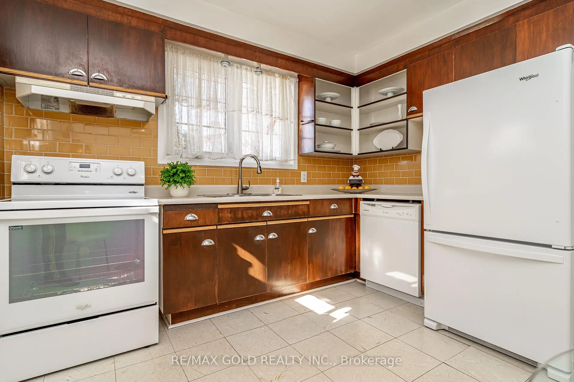 Photo 13 of 11 Edgebrook Crescent, Brampton, Southgate — HOMEH