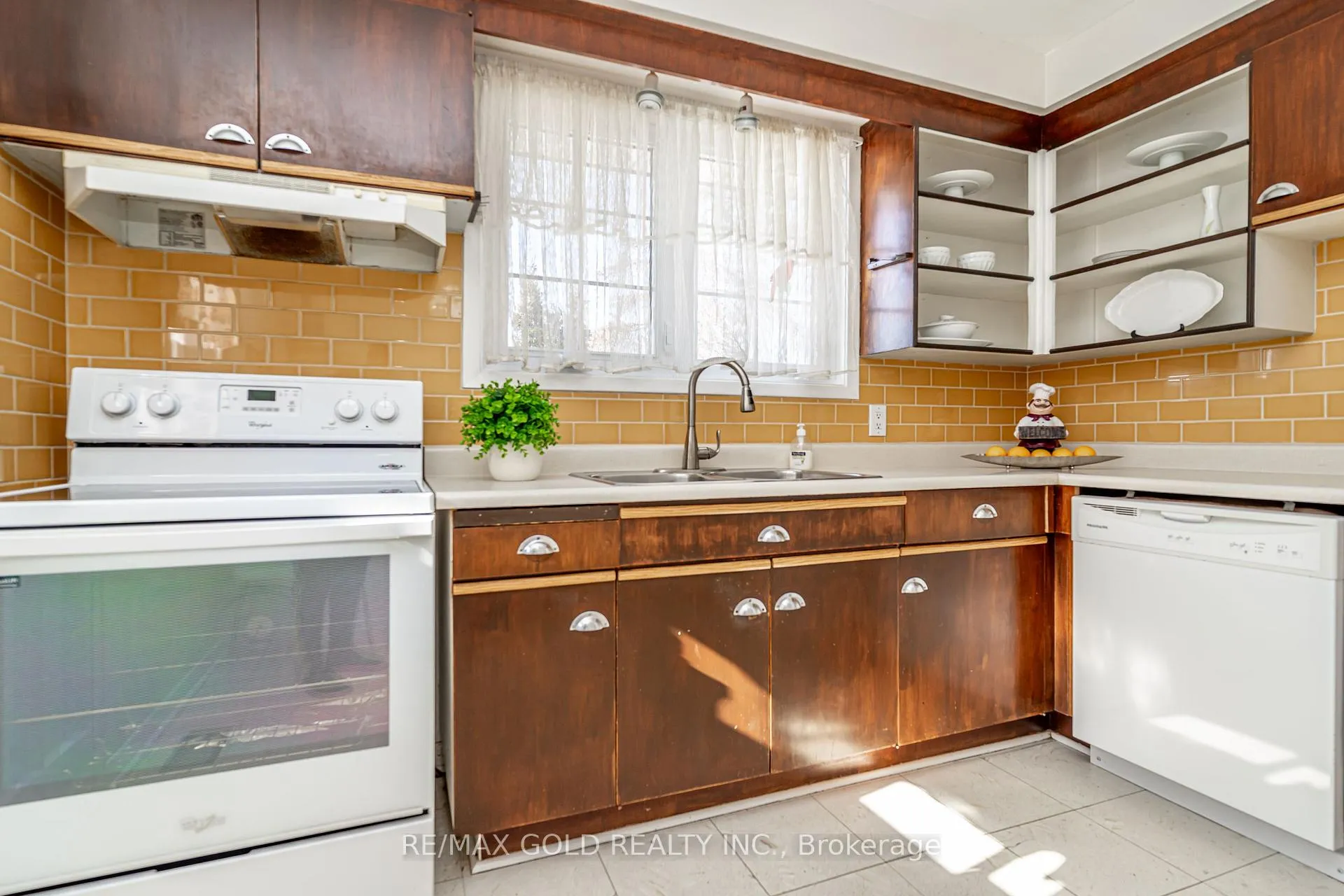 Photo 15 of 11 Edgebrook Crescent, Brampton, Southgate — HOMEH