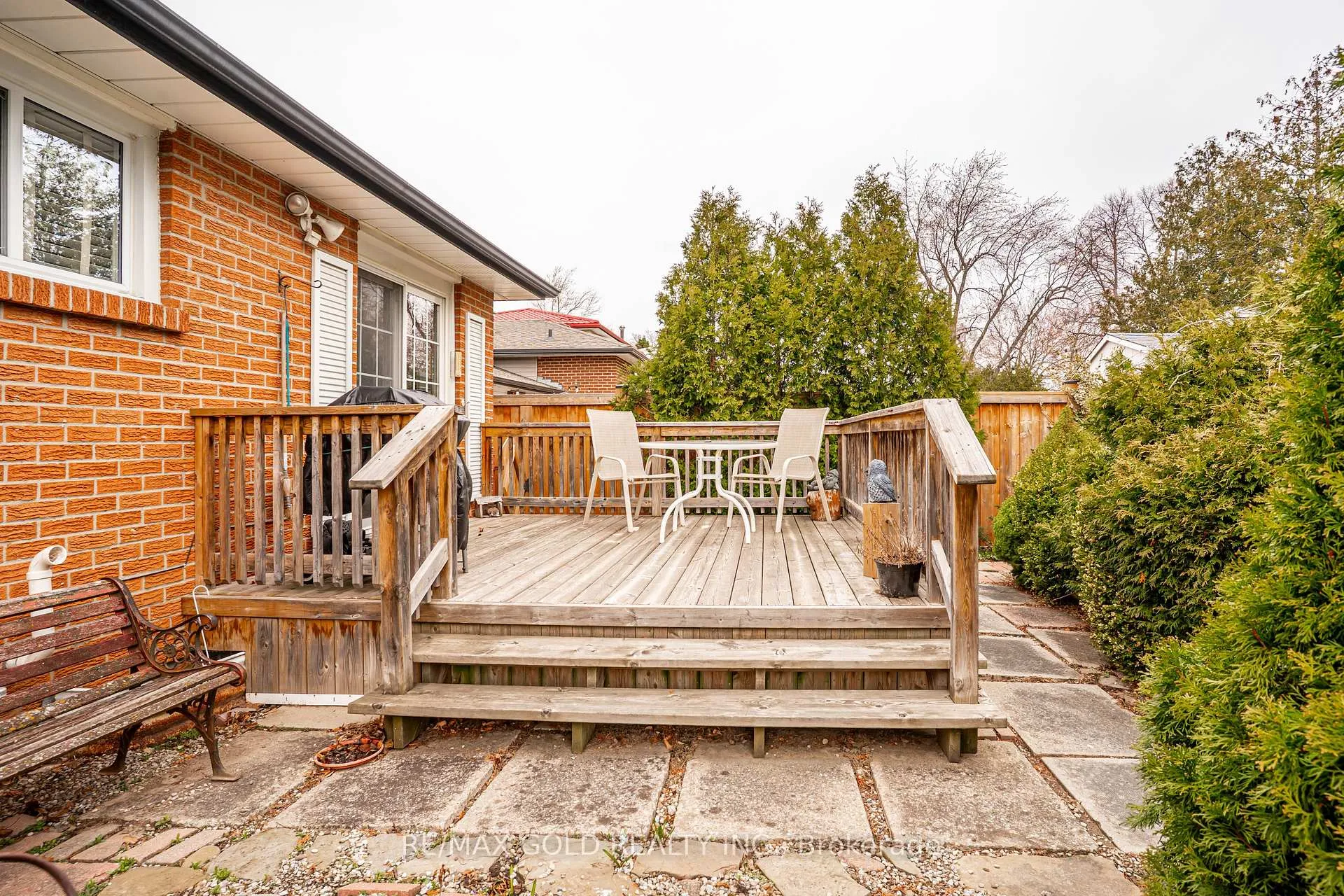 Photo 33 of 11 Edgebrook Crescent, Brampton, Southgate — HOMEH