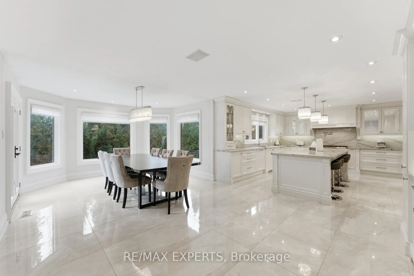 Photo 8 of 102 Kiloran Avenue, Vaughan, Islington Woods — HOMEH