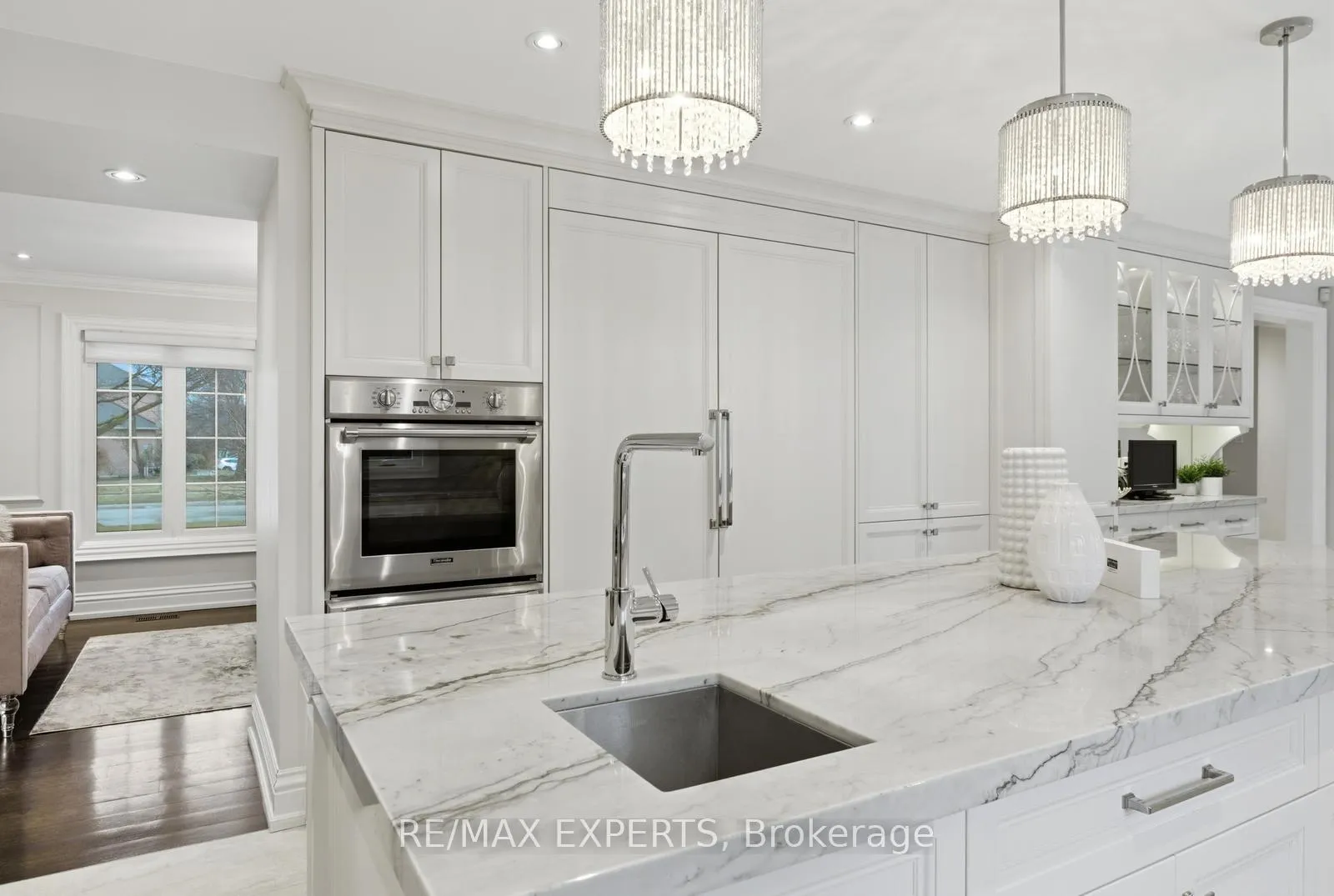 Photo 12 of 102 Kiloran Avenue, Vaughan, Islington Woods — HOMEH