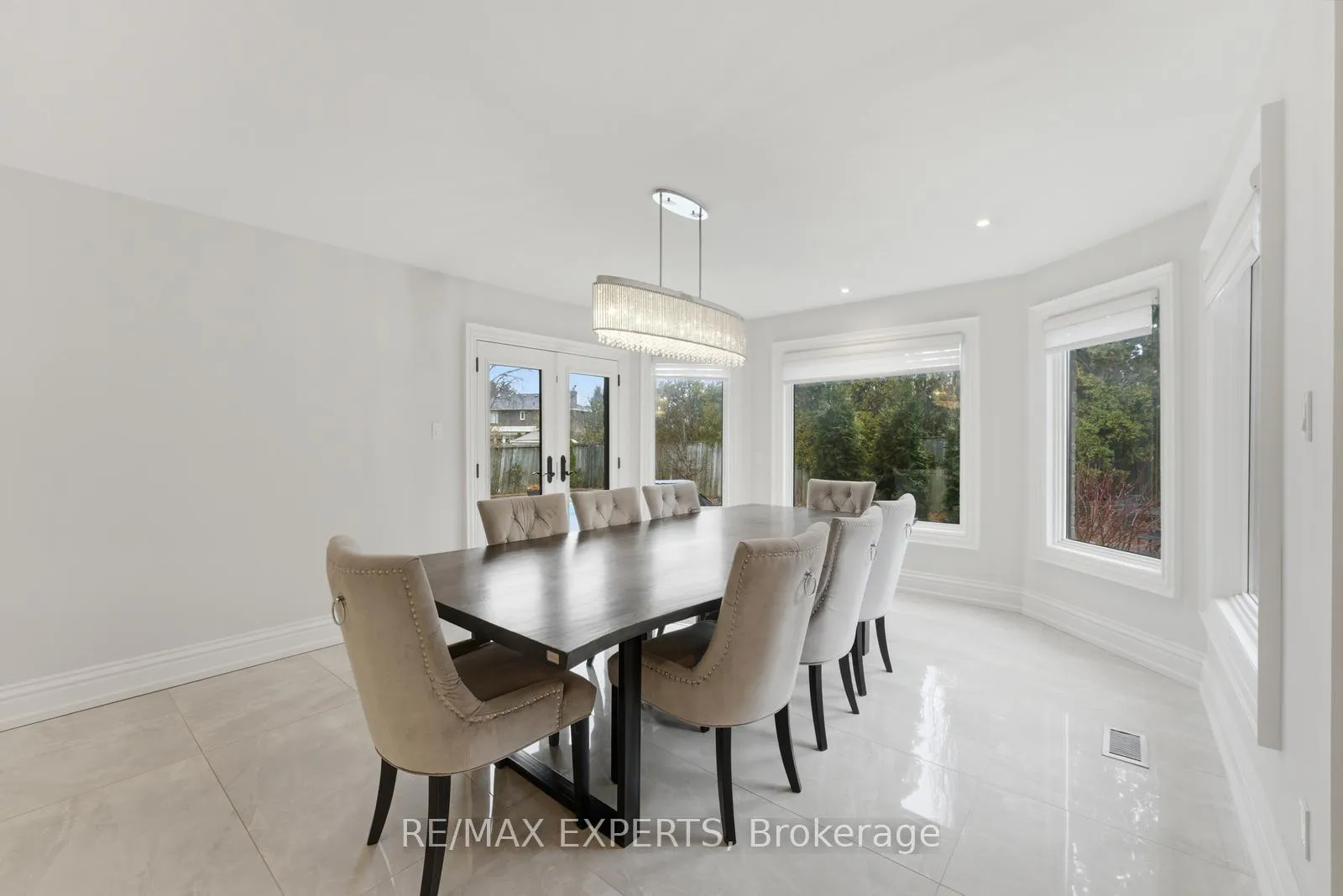 Photo 14 of 102 Kiloran Avenue, Vaughan, Islington Woods — HOMEH