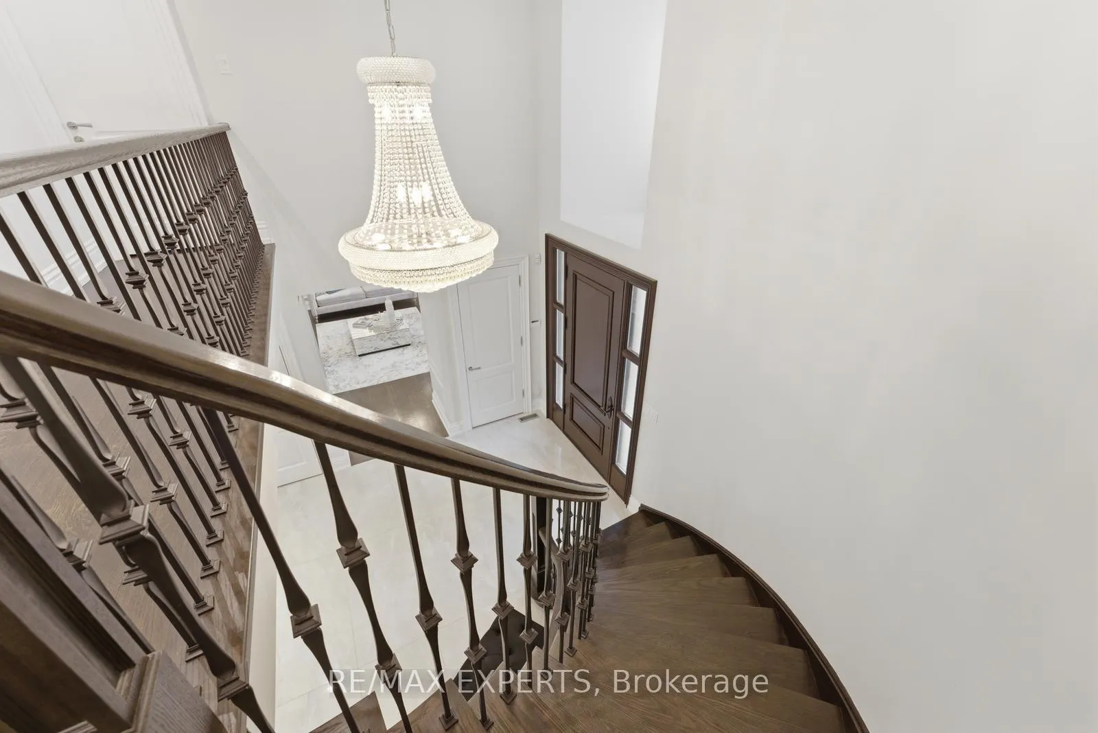 Photo 20 of 102 Kiloran Avenue, Vaughan, Islington Woods — HOMEH