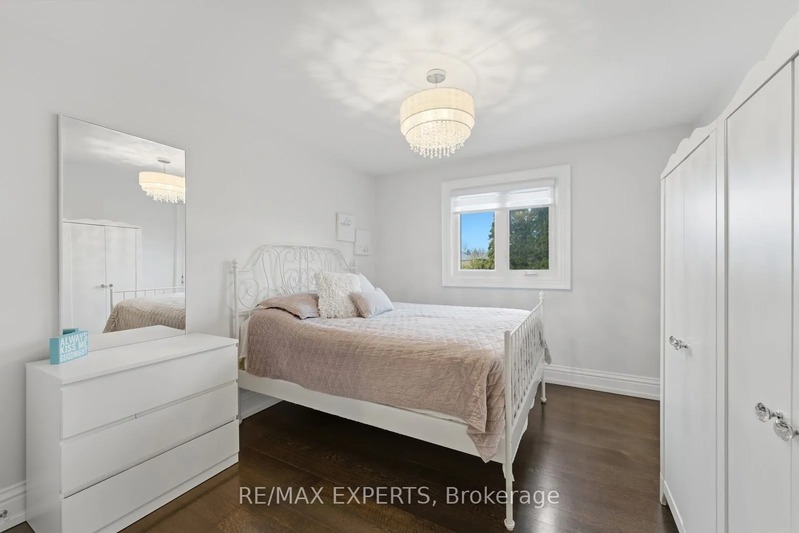 Photo 30 of 102 Kiloran Avenue, Vaughan, Islington Woods — HOMEH