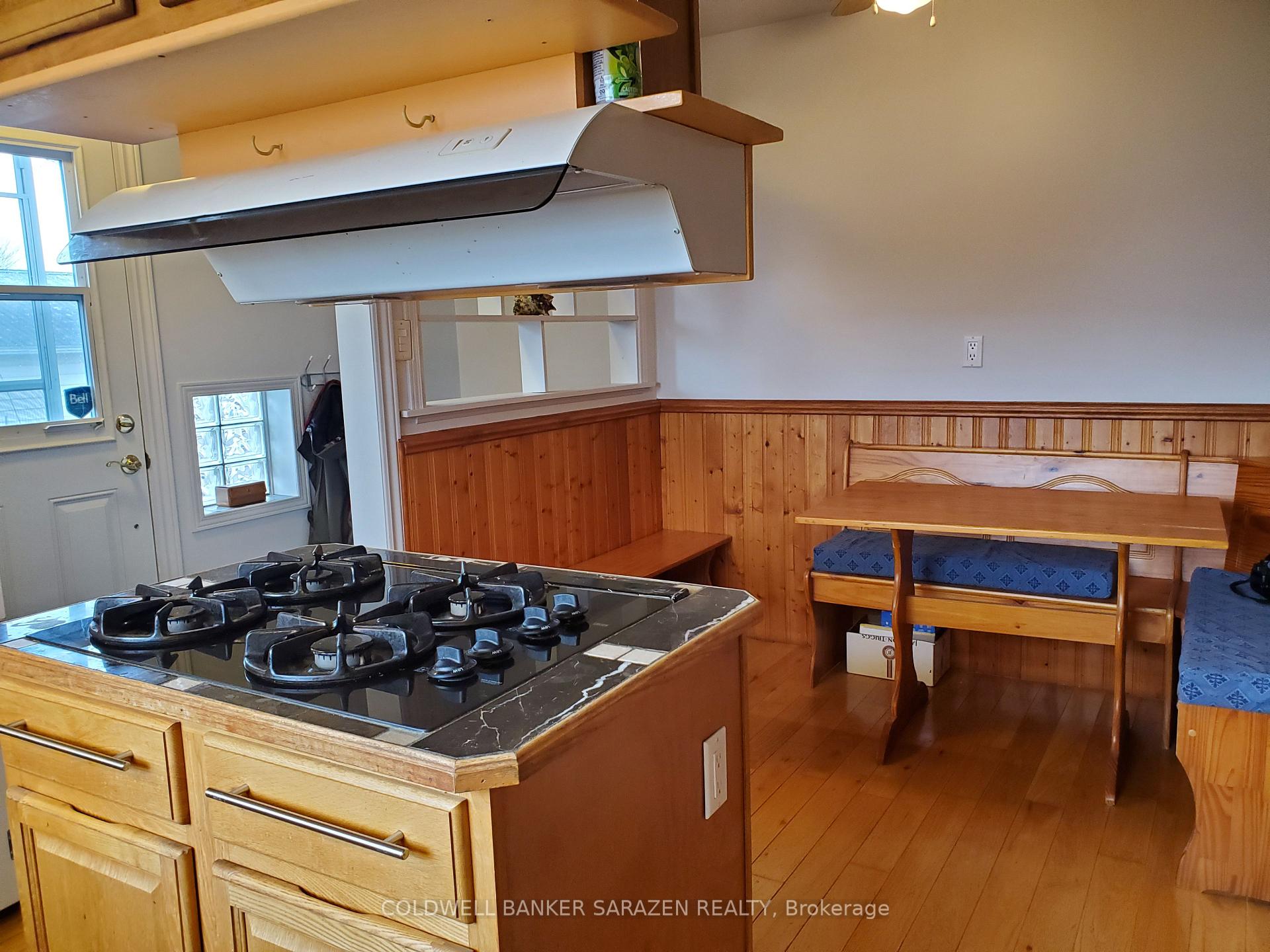 Photo 21 of 214 County Rd 2, Edwardsburgh/Cardinal, Edwardsburgh/Cardinal Twp — HOMEH