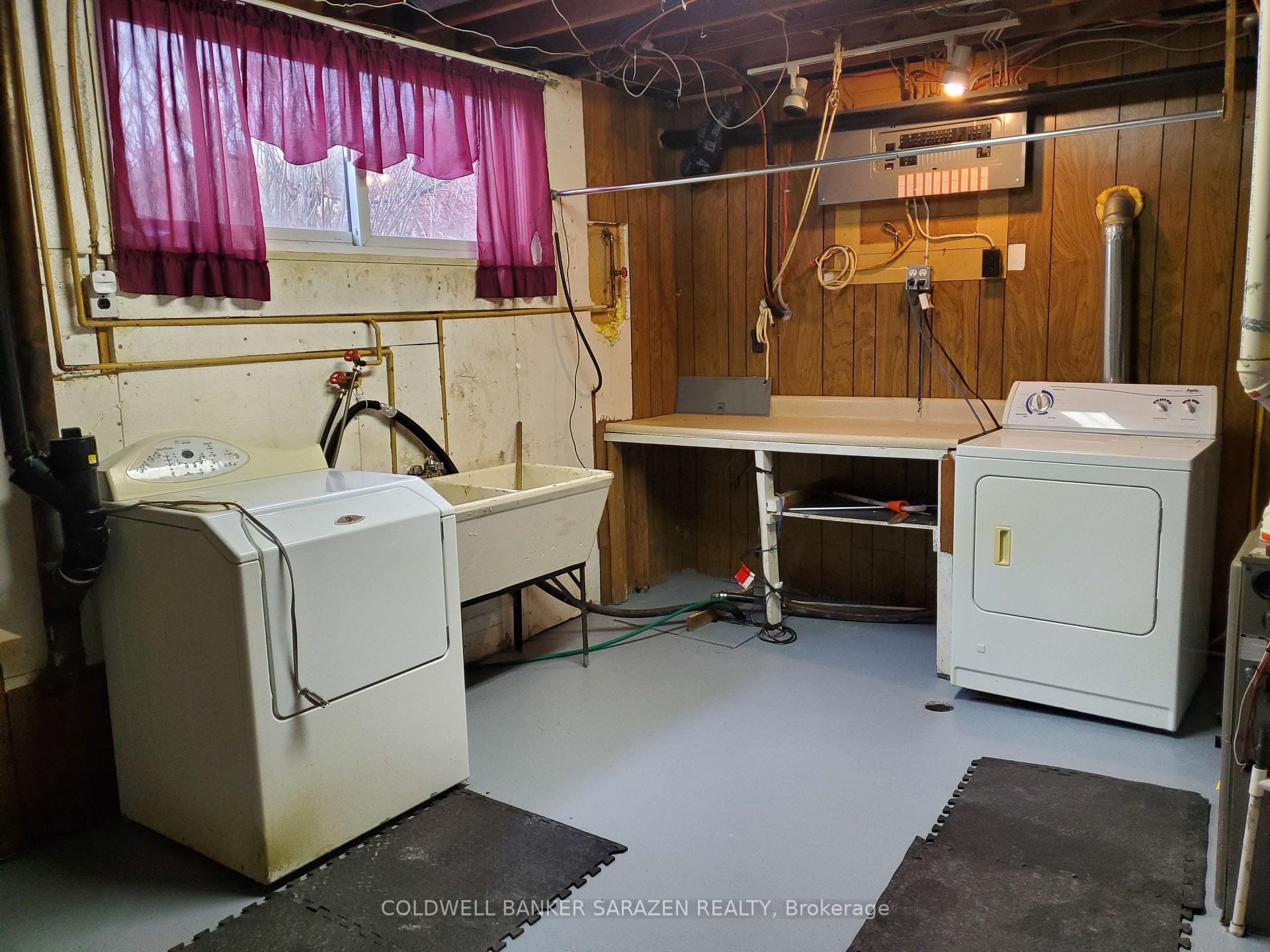 Photo 26 of 214 County Rd 2, Edwardsburgh/Cardinal, Edwardsburgh/Cardinal Twp — HOMEH