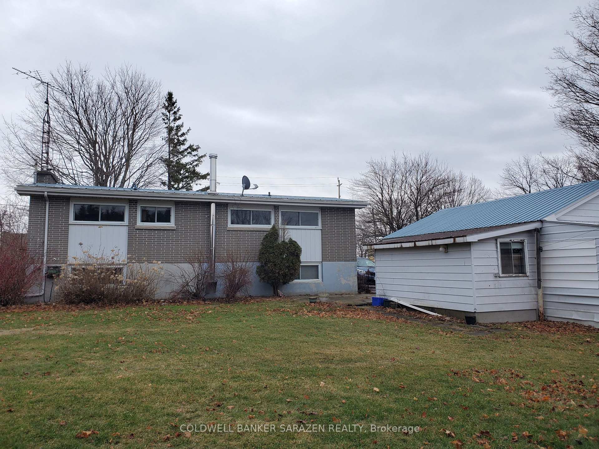 Photo 36 of 214 County Rd 2, Edwardsburgh/Cardinal, Edwardsburgh/Cardinal Twp — HOMEH