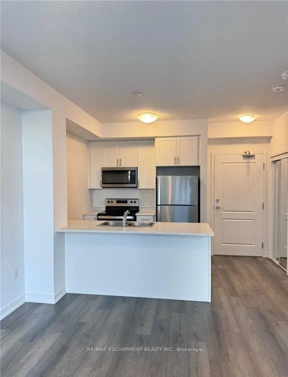 Photo 15 of Unit 325, 470 Dundas Street E, Hamilton, Waterdown — HOMEH