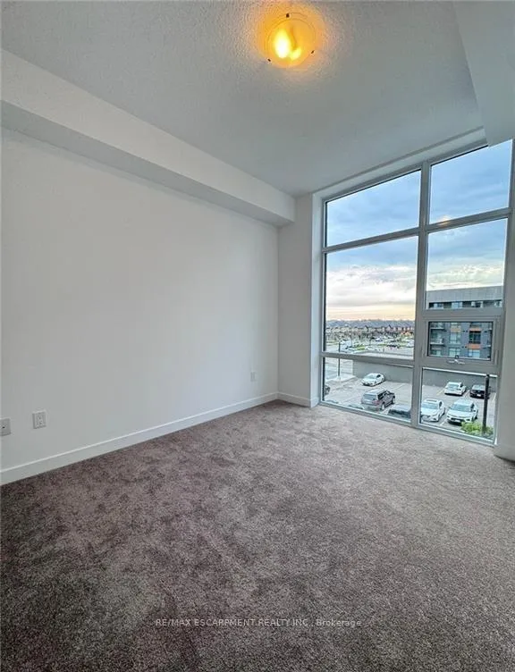 Photo 18 of Unit 325, 470 Dundas Street E, Hamilton, Waterdown — HOMEH
