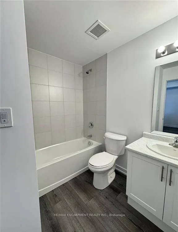 Photo 19 of Unit 325, 470 Dundas Street E, Hamilton, Waterdown — HOMEH