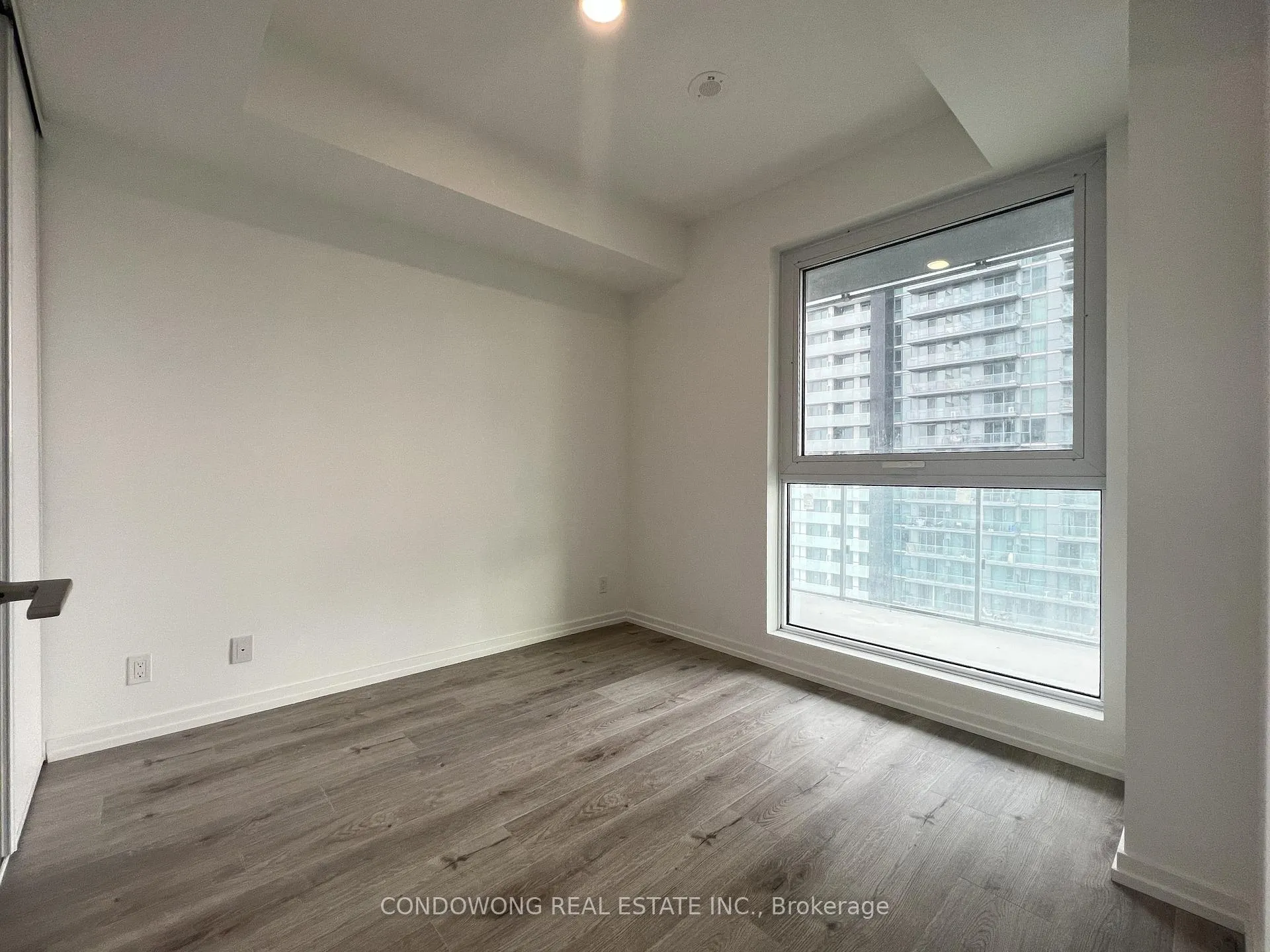 Photo 13 of Unit 2110, 7890 Jane Street, Vaughan, Vaughan Corporate Centre — HOMEH