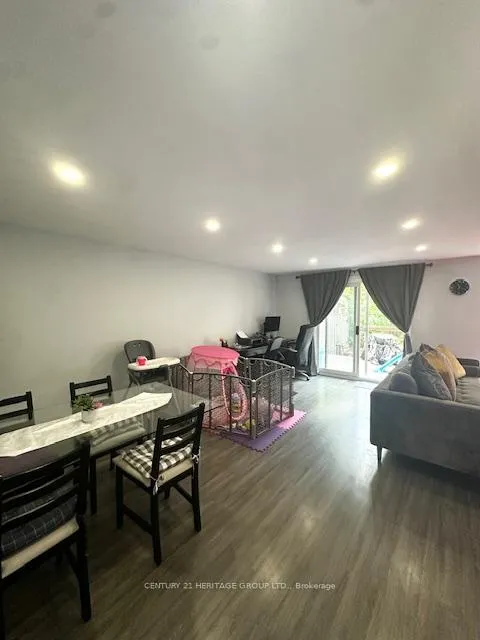 Photo 2 of Unit 12, 233 Innisfil Street, Barrie, Allandale Centre — HOMEH