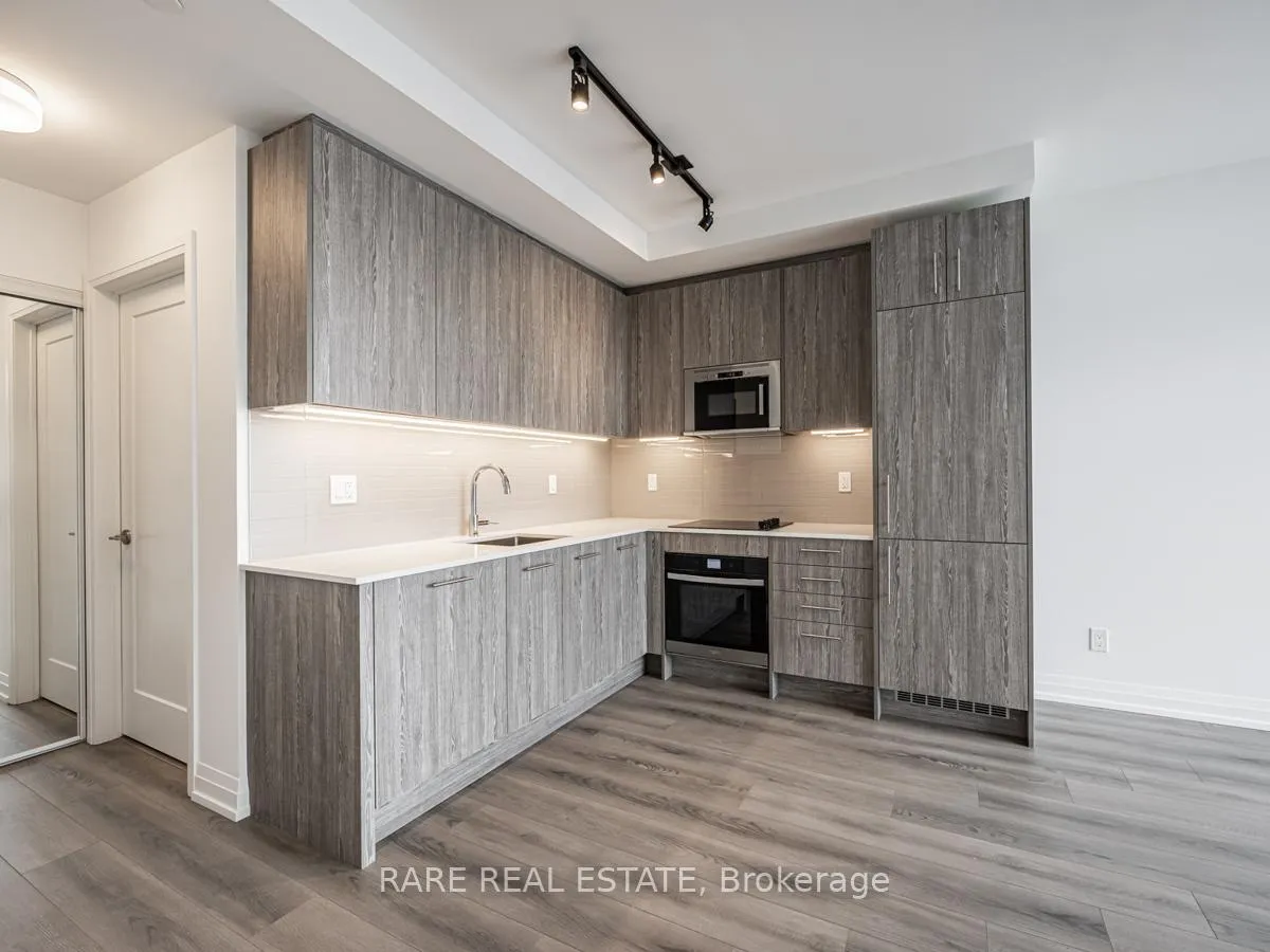Photo 3 of Unit PH02, 286 Main Street, Toronto, East End-Danforth — HOMEH