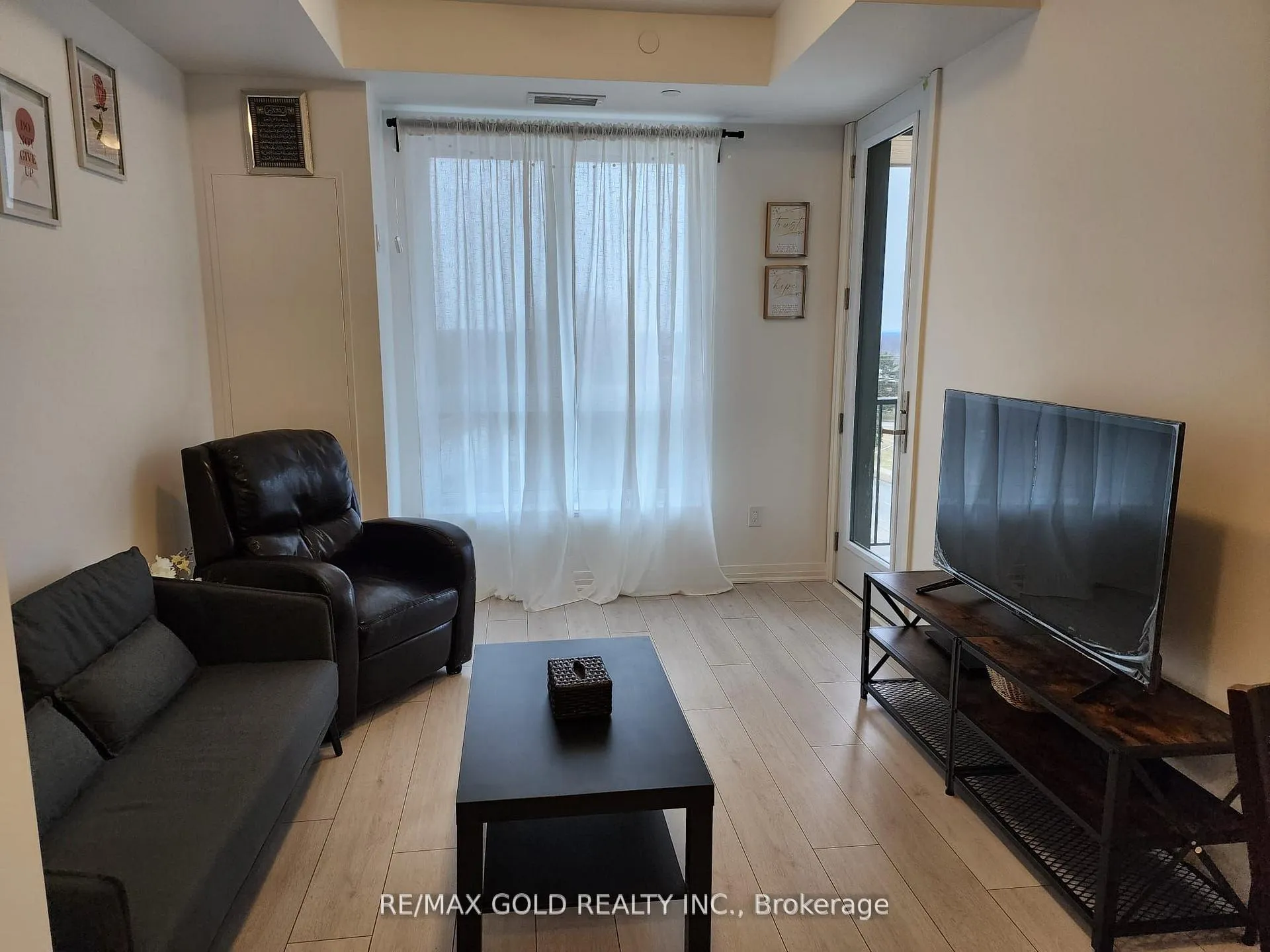Photo 6 of Unit 507, 101 Golden Eagle Road, Waterloo — HOMEH