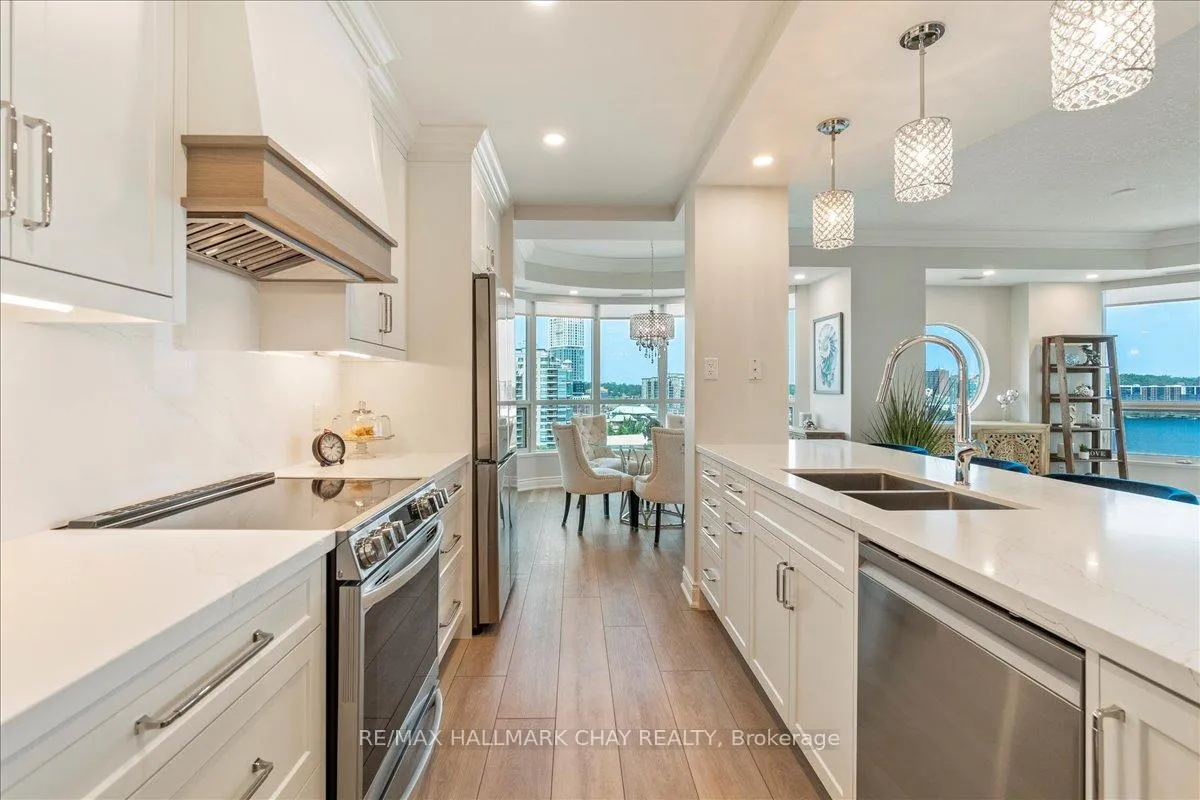Photo 15 of Unit 1104, 33 Ellen Street, Barrie, Lakeshore — HOMEH