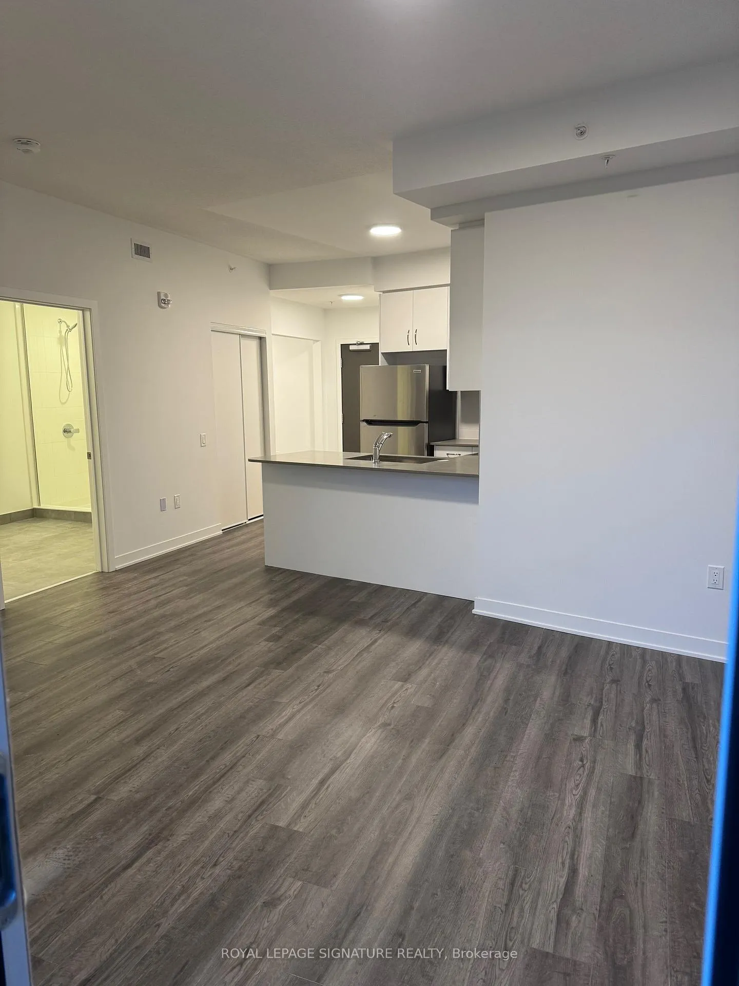 Photo 9 of Unit 301, 385 Arctic Red Drive, Oshawa, Windfields — HOMEH