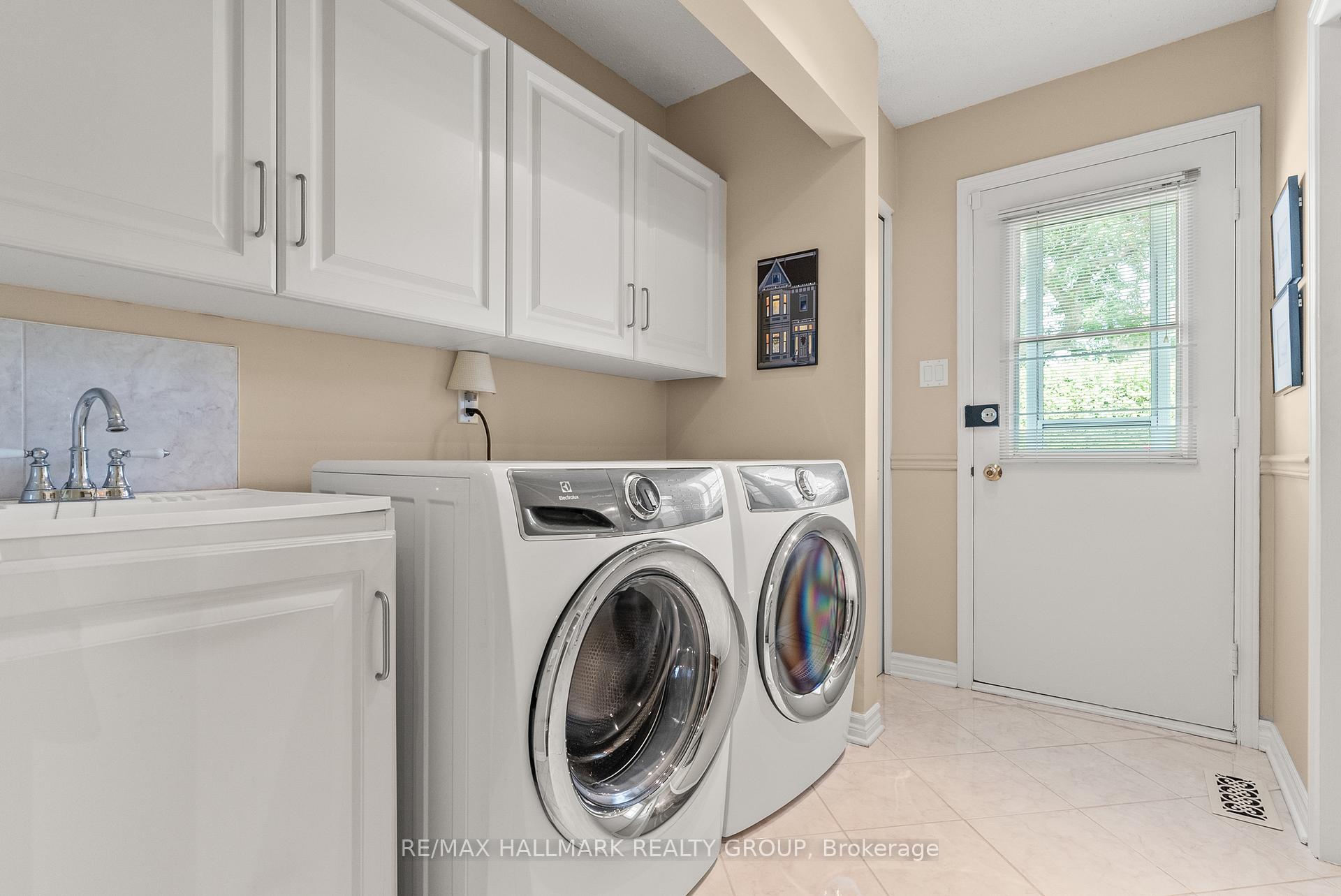 Photo 20 of 52 Knollsbrook Drive, Ottawa, Barrhaven - Knollsbrook — HOMEH