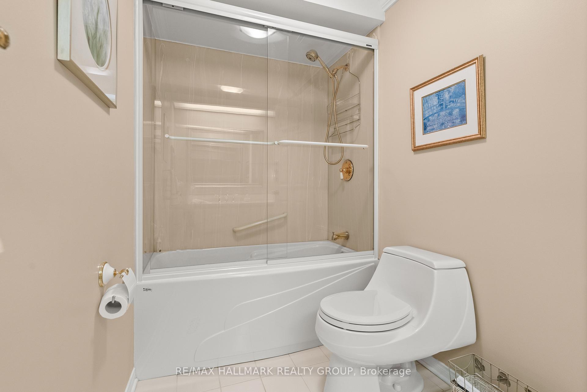 Photo 35 of 52 Knollsbrook Drive, Ottawa, Barrhaven - Knollsbrook — HOMEH