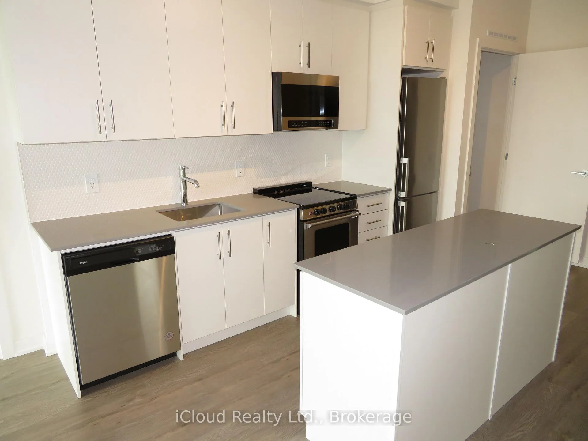 Photo 8 of Unit 1104, 212 King William Street E, Hamilton, Beasley — HOMEH