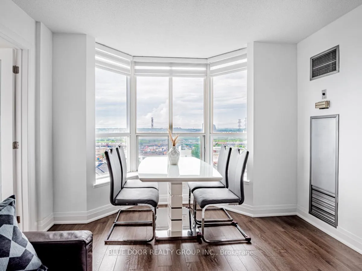 Photo 13 of Unit 1004, 21 Overlea Boulevard, Toronto, Thorncliffe Park — HOMEH