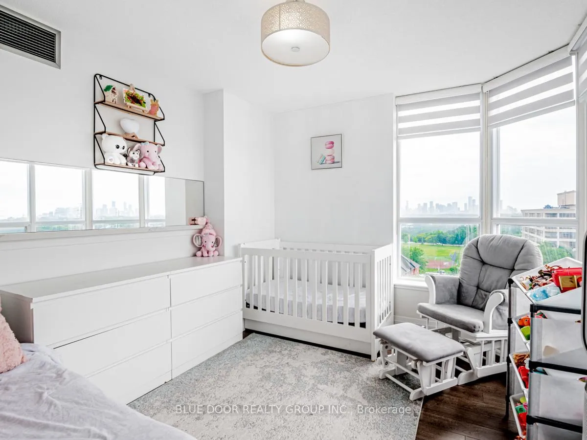 Photo 14 of Unit 1004, 21 Overlea Boulevard, Toronto, Thorncliffe Park — HOMEH