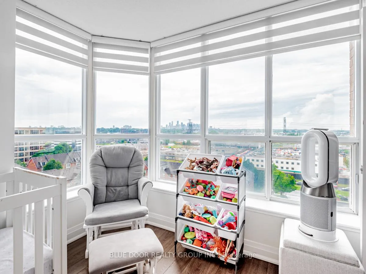Photo 15 of Unit 1004, 21 Overlea Boulevard, Toronto, Thorncliffe Park — HOMEH