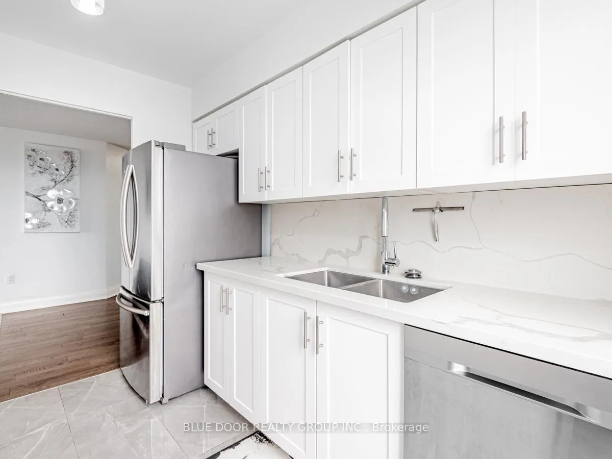 Photo 19 of Unit 1004, 21 Overlea Boulevard, Toronto, Thorncliffe Park — HOMEH