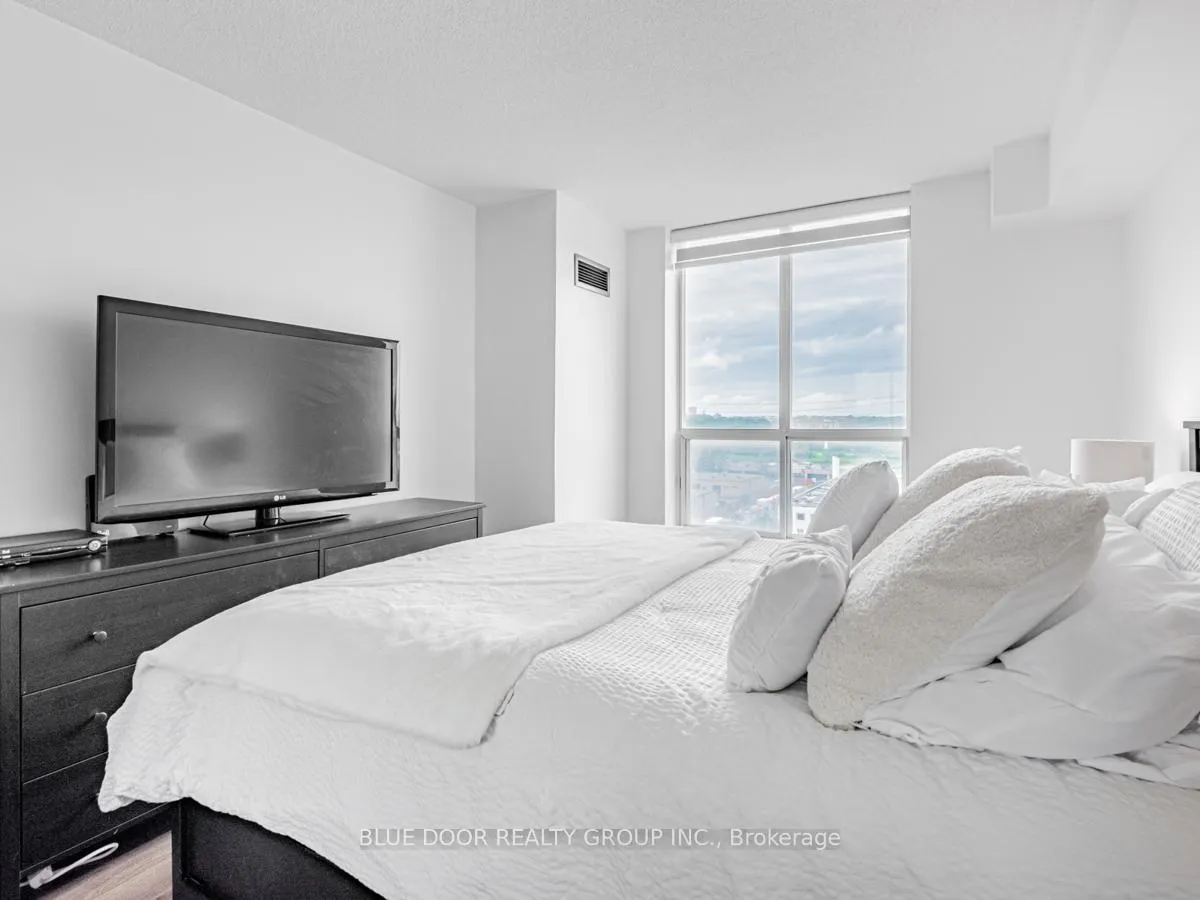 Photo 23 of Unit 1004, 21 Overlea Boulevard, Toronto, Thorncliffe Park — HOMEH