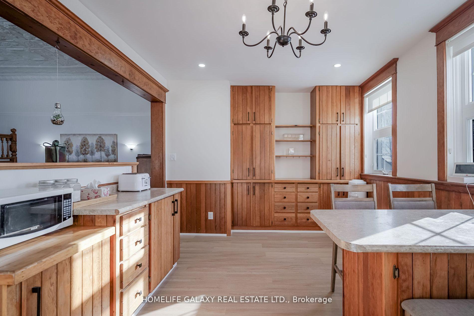 Photo 8 of 3014 Hwy 2 # Main Flr, Clarington, Bowmanville — HOMEH