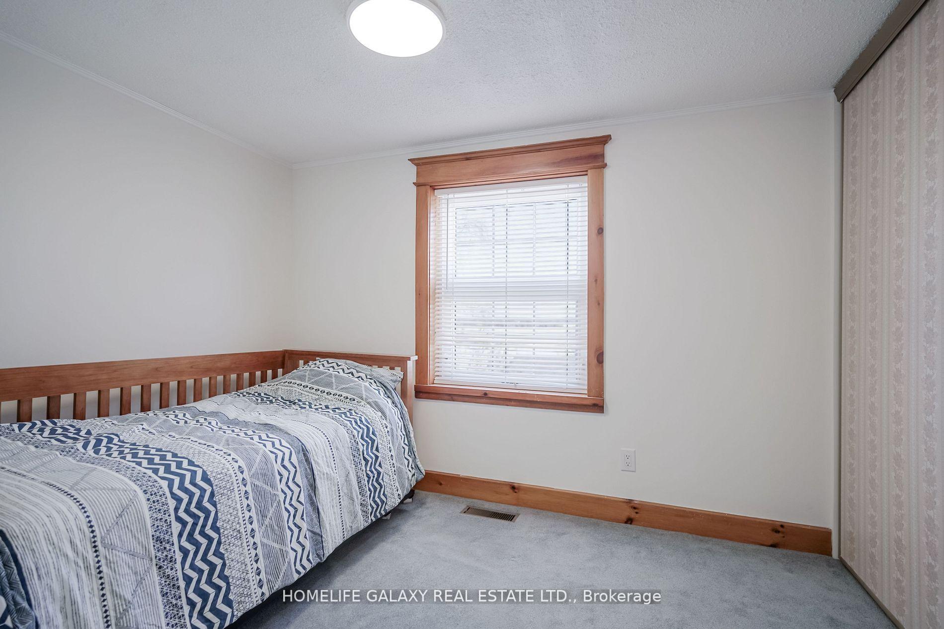 Photo 18 of 3014 Hwy 2 # Main Flr, Clarington, Bowmanville — HOMEH