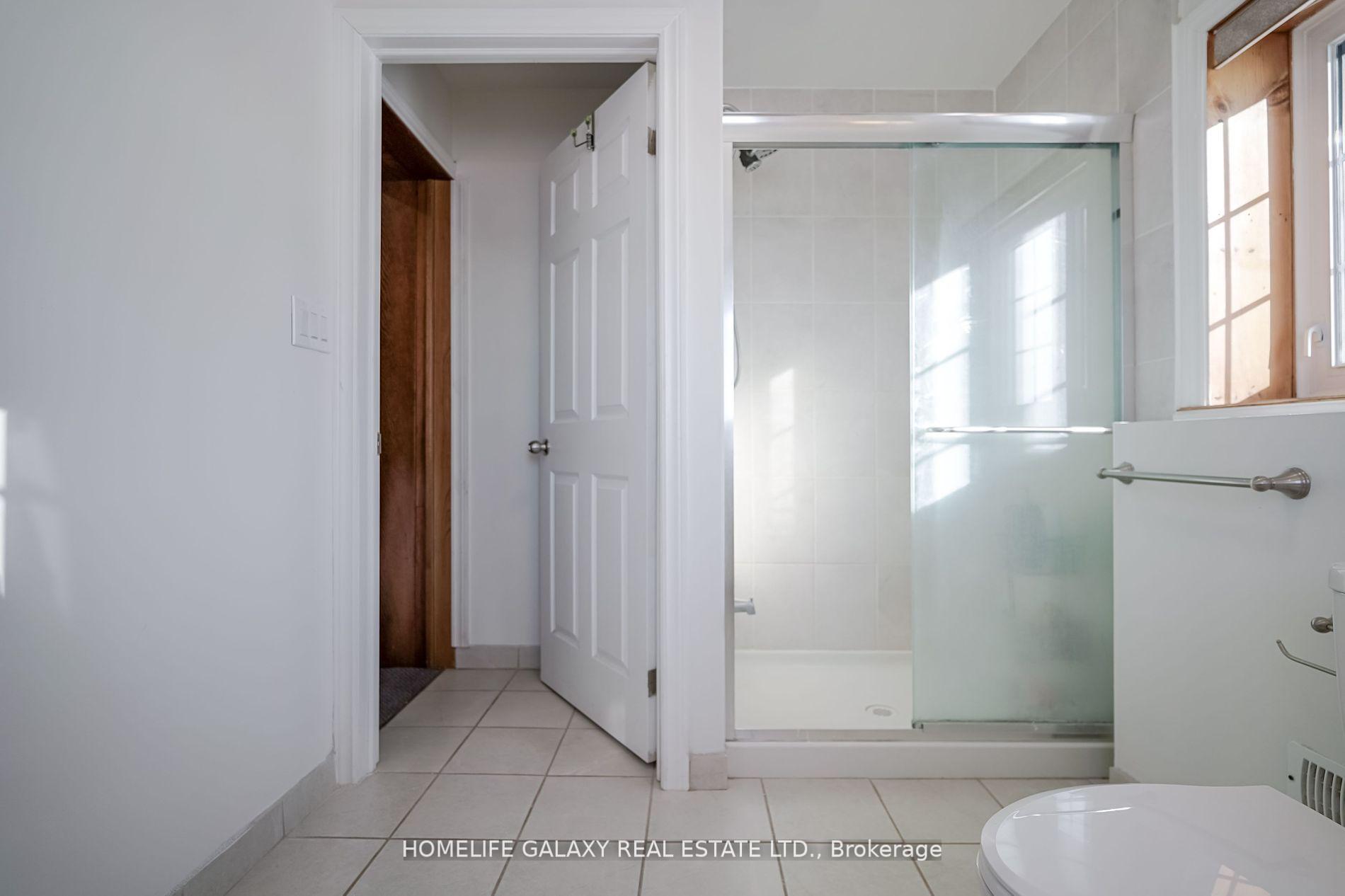 Photo 21 of 3014 Hwy 2 # Main Flr, Clarington, Bowmanville — HOMEH