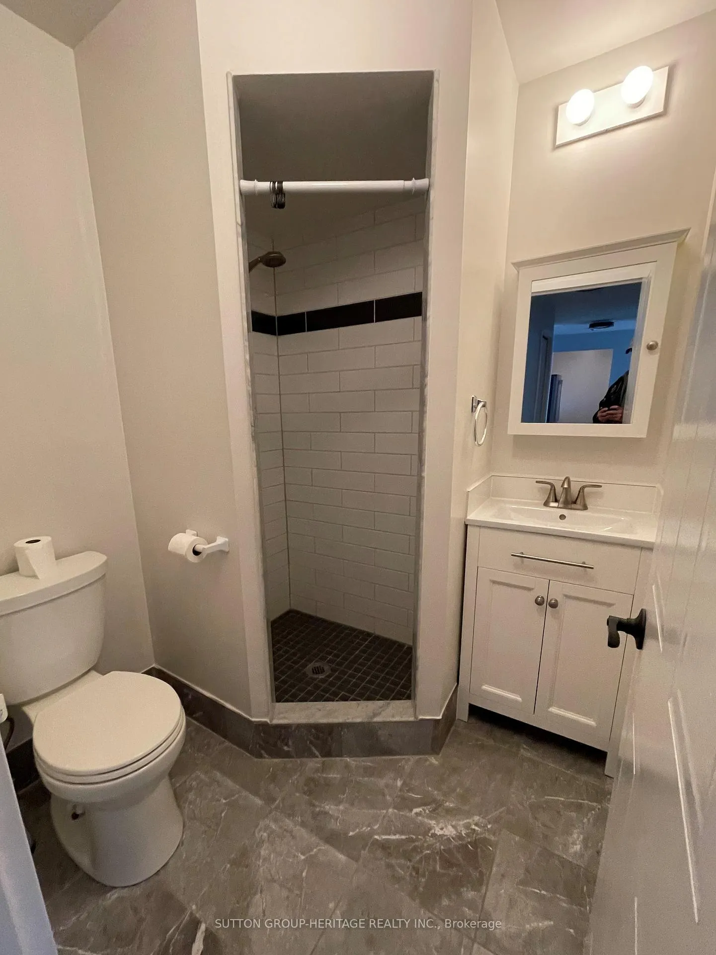 Photo 11 of Unit 805, 1655 Pickering Parkway, Pickering, Village East — HOMEH
