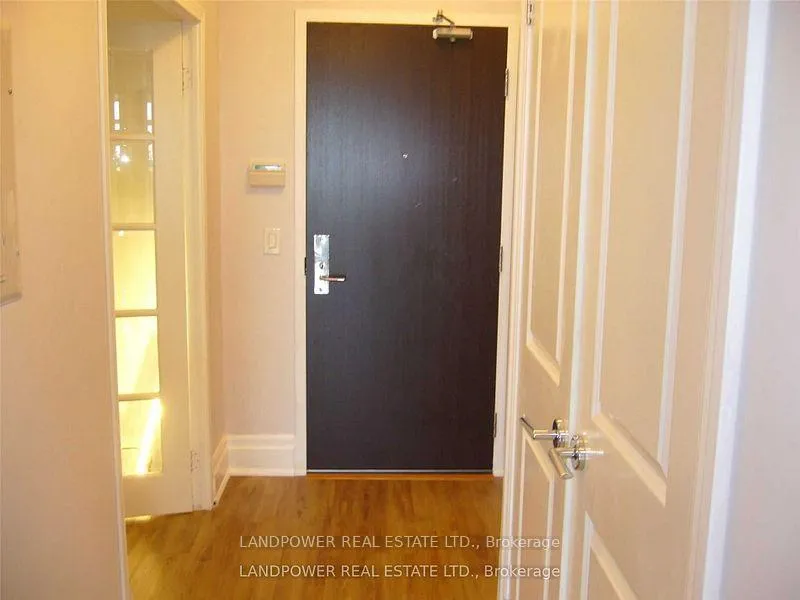 Photo 2 of Unit 308, 151 Upper Duke Crescent, Markham, Unionville — HOMEH