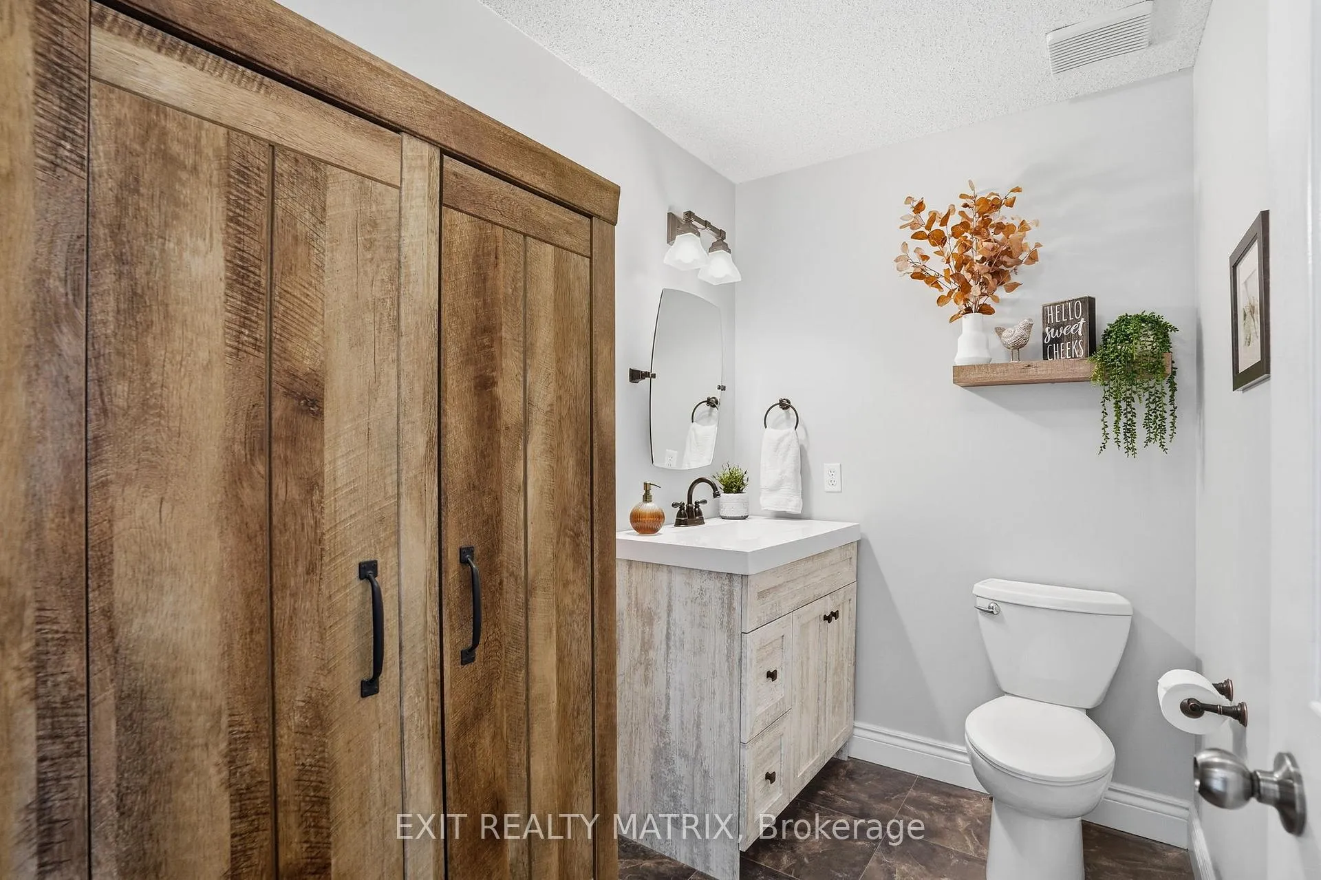Photo 19 of 11 Promenade Boulevard, Russell, Embrun — HOMEH