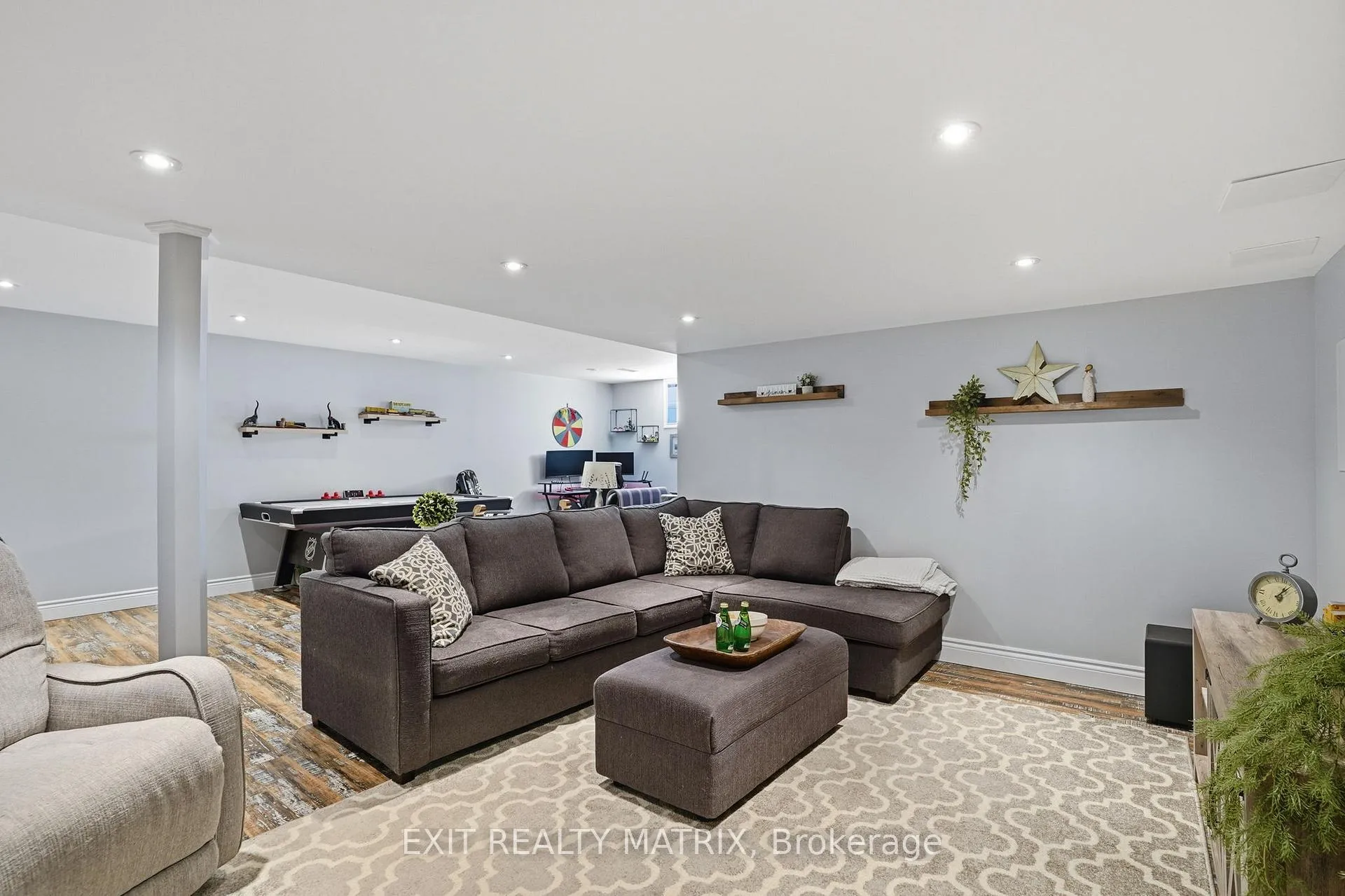 Photo 30 of 11 Promenade Boulevard, Russell, Embrun — HOMEH
