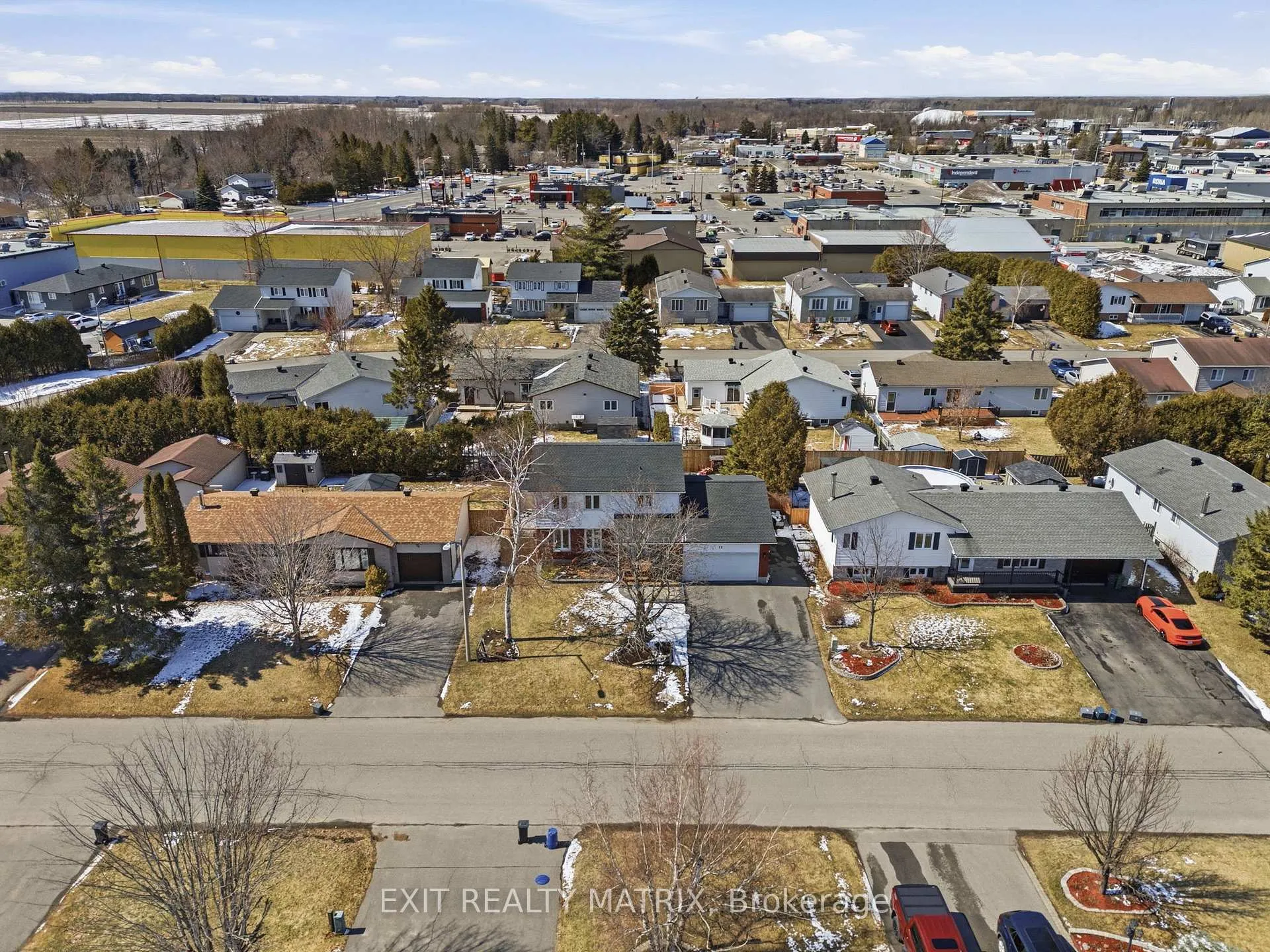 Photo 39 of 11 Promenade Boulevard, Russell, Embrun — HOMEH