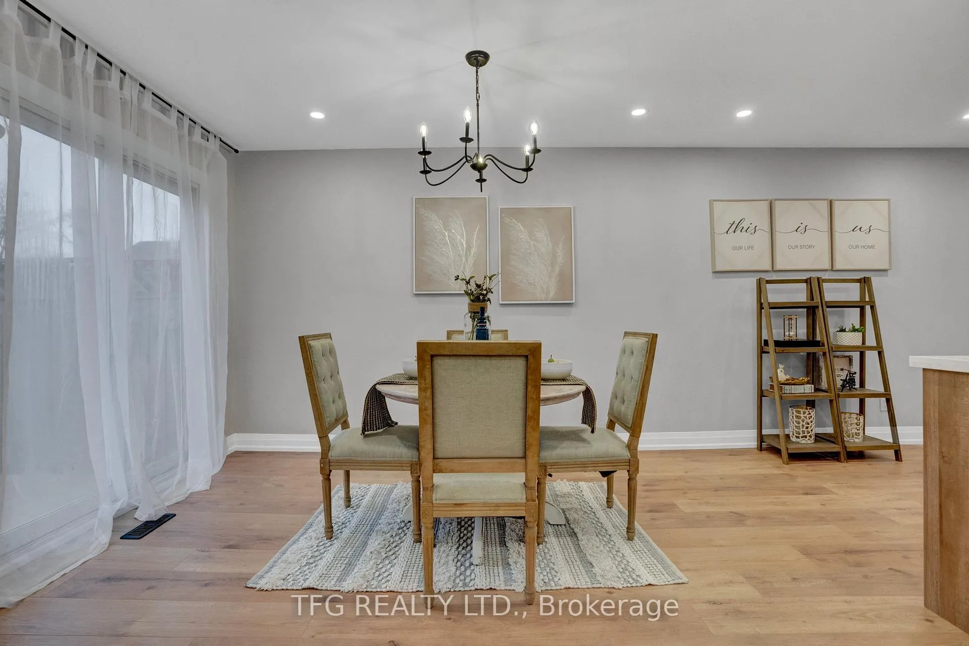 Photo 11 of 1125 Venus Crescent, Oshawa, Lakeview — HOMEH