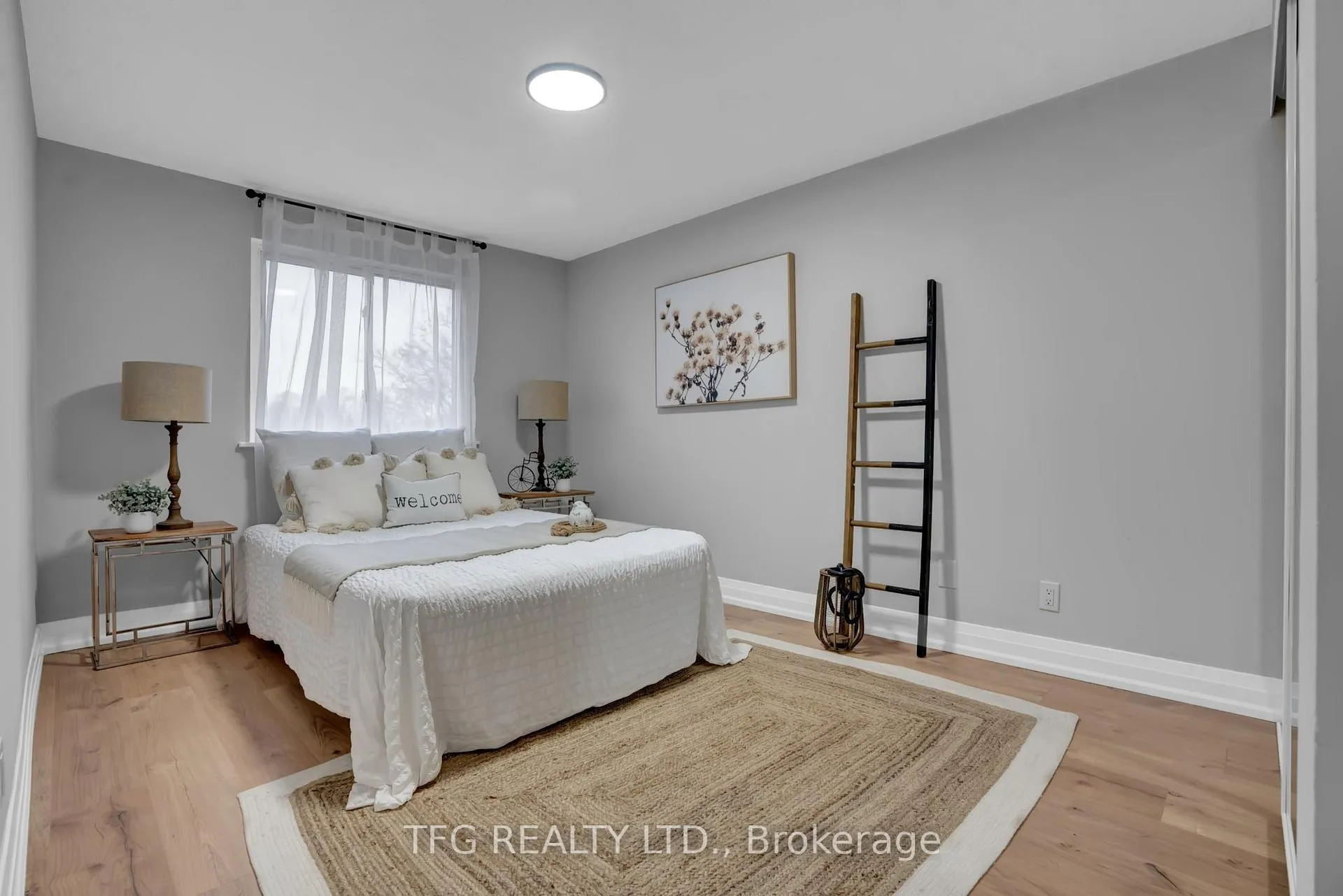 Photo 23 of 1125 Venus Crescent, Oshawa, Lakeview — HOMEH