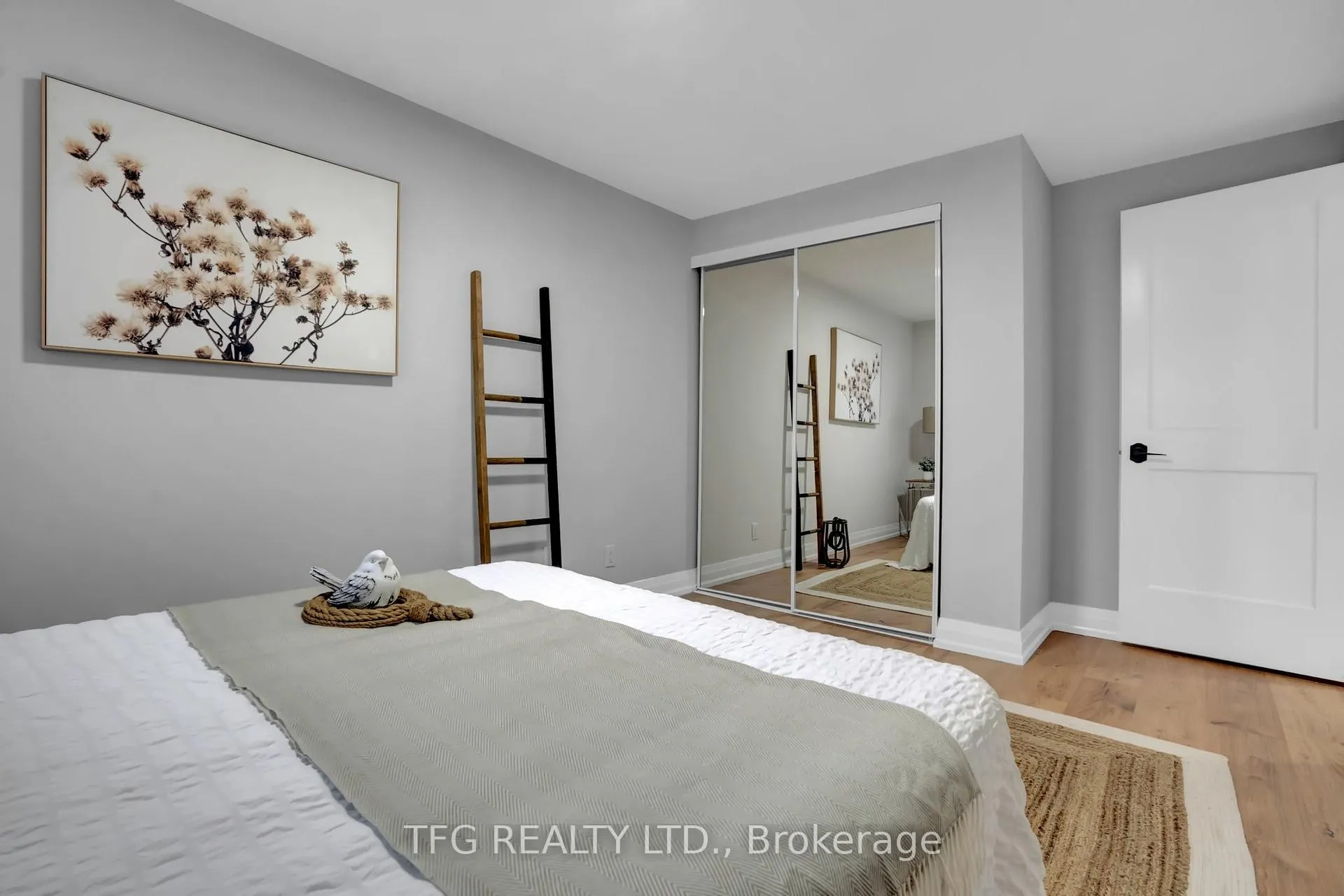 Photo 24 of 1125 Venus Crescent, Oshawa, Lakeview — HOMEH