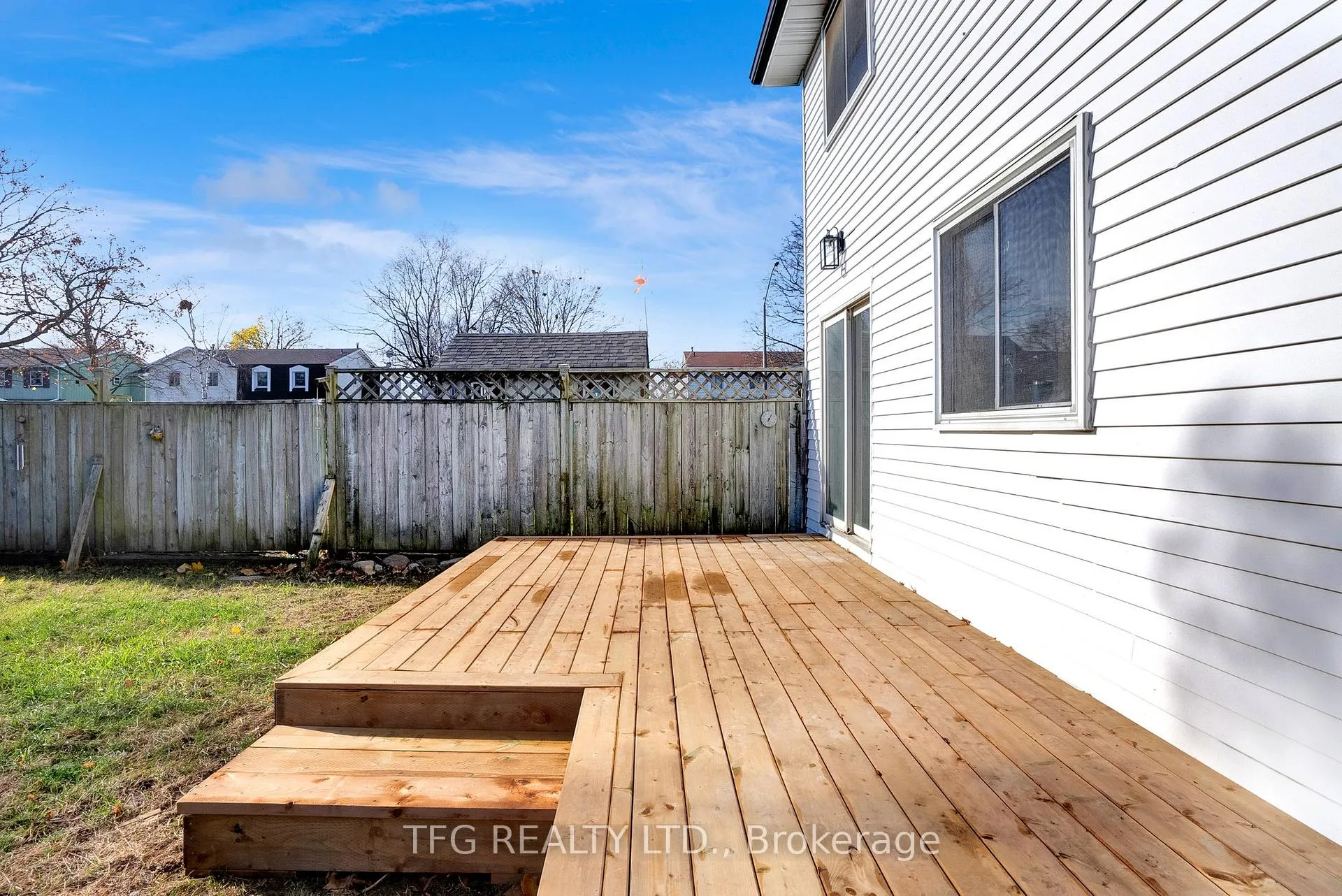 Photo 37 of 1125 Venus Crescent, Oshawa, Lakeview — HOMEH