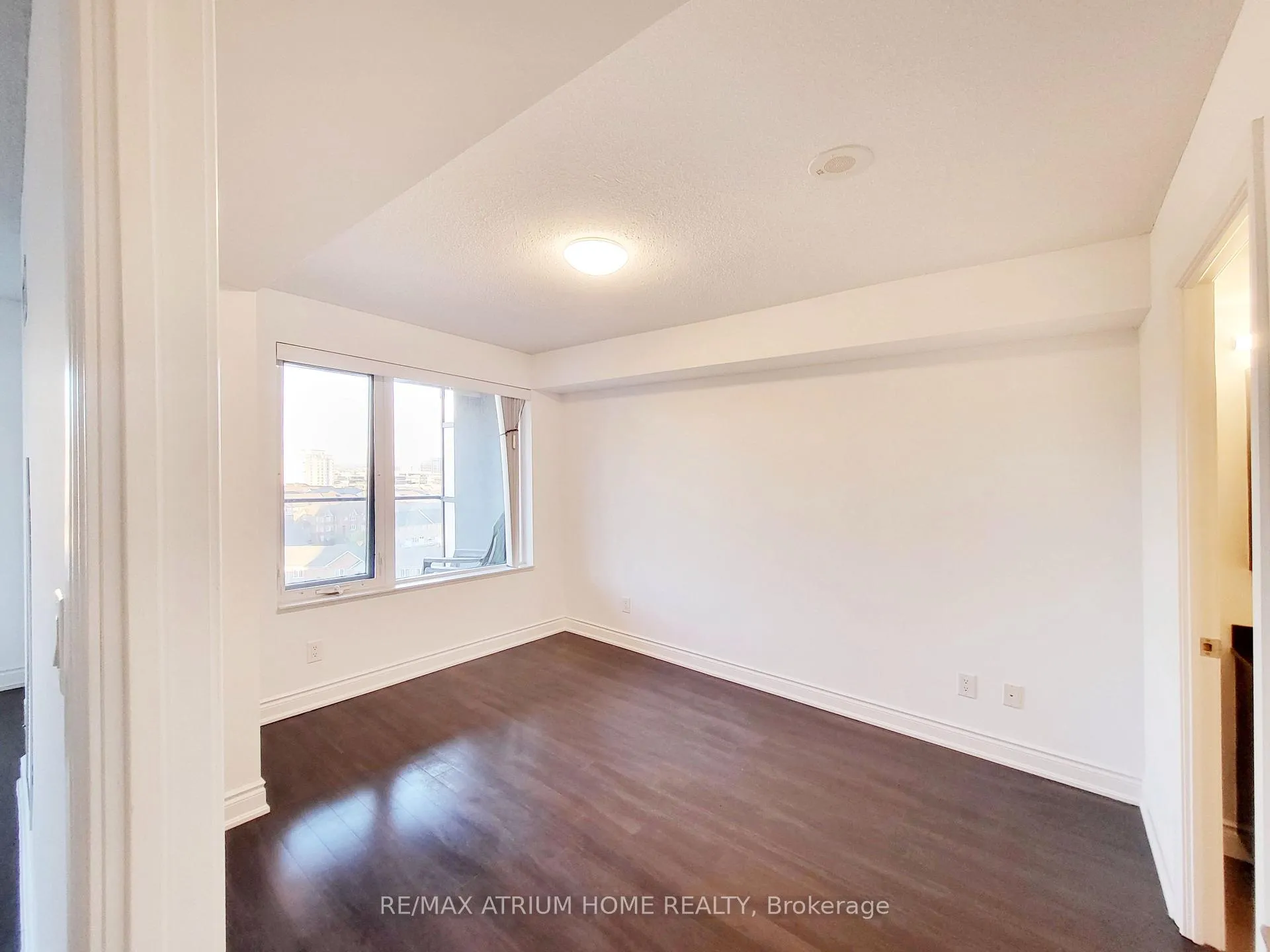 Photo 8 of Unit 1003, 273 South Park Road, Markham, Commerce Valley — HOMEH
