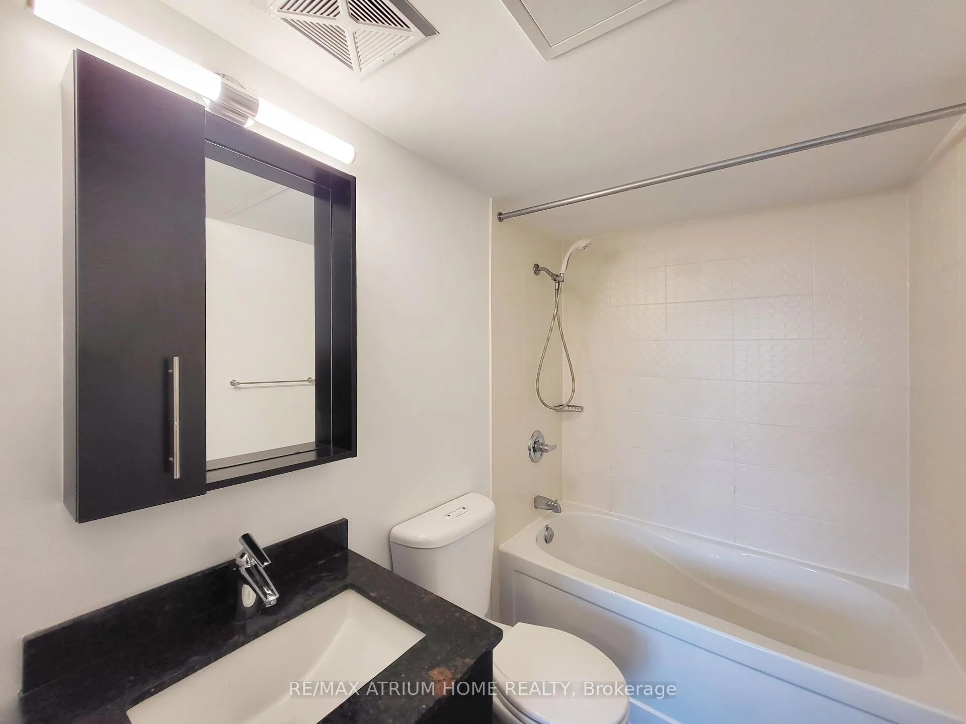 Photo 9 of Unit 1003, 273 South Park Road, Markham, Commerce Valley — HOMEH