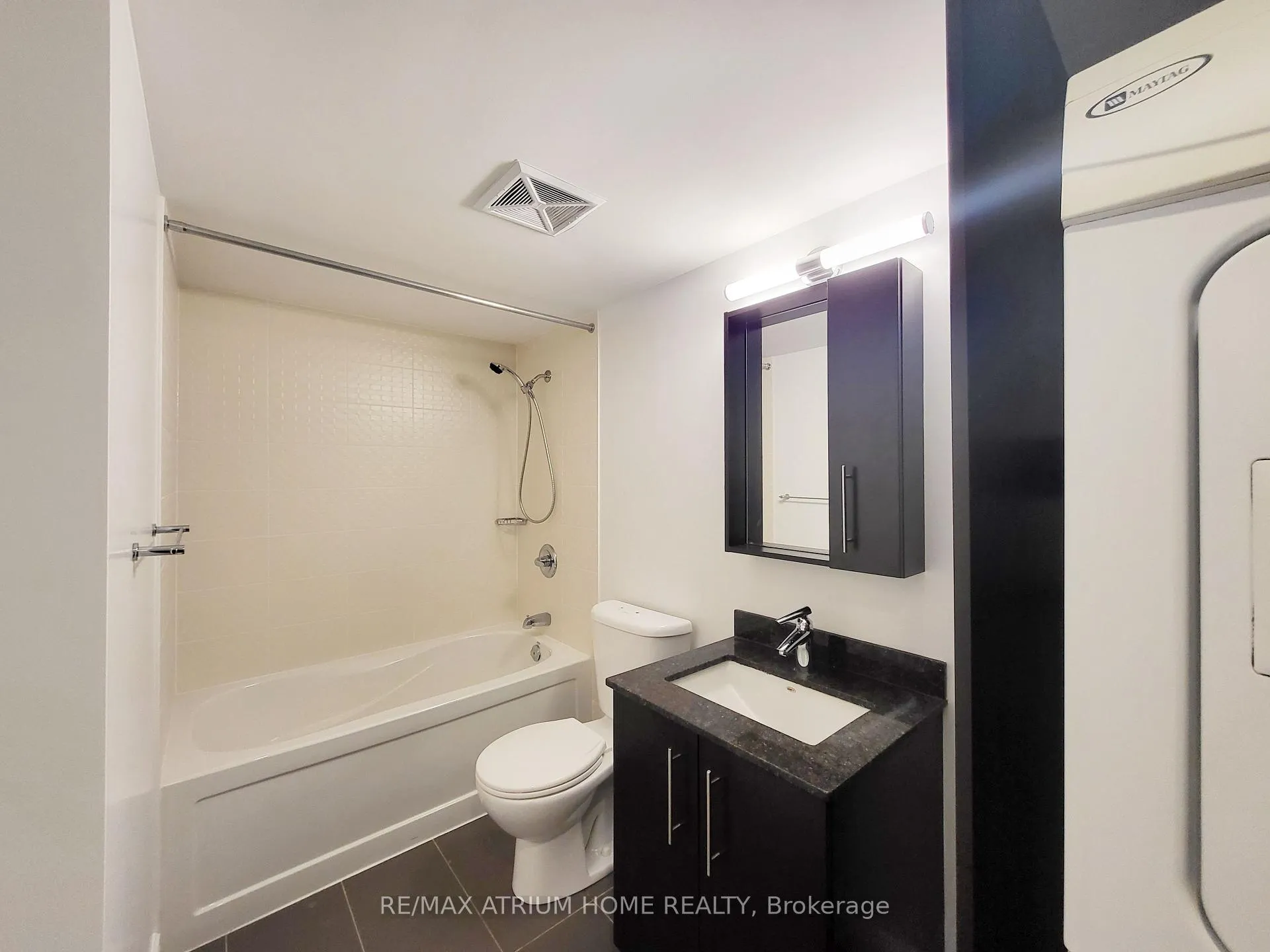 Photo 11 of Unit 1003, 273 South Park Road, Markham, Commerce Valley — HOMEH